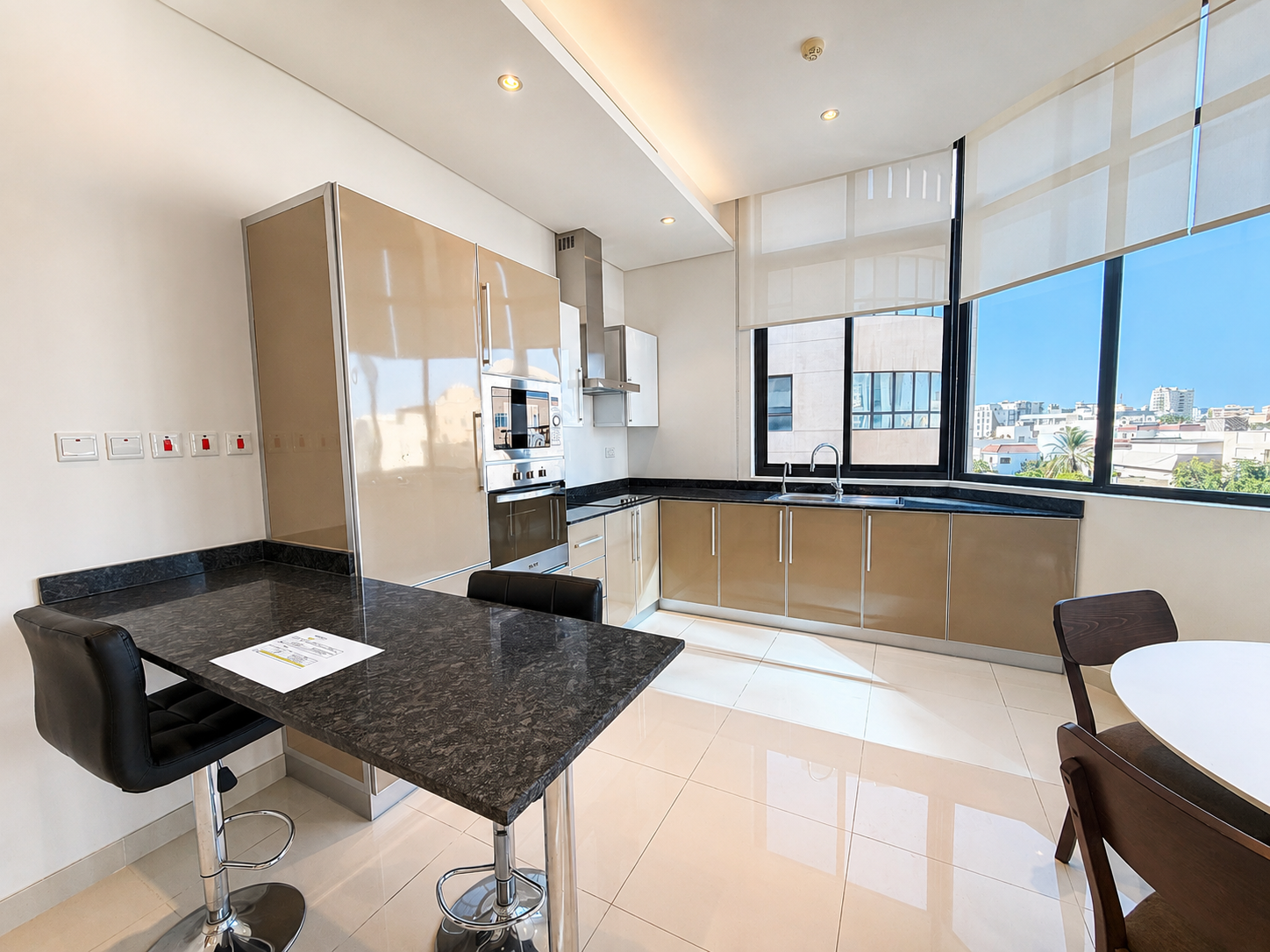 BRIGHT | SPACIOUS | PRIME LOCATION | MODERN