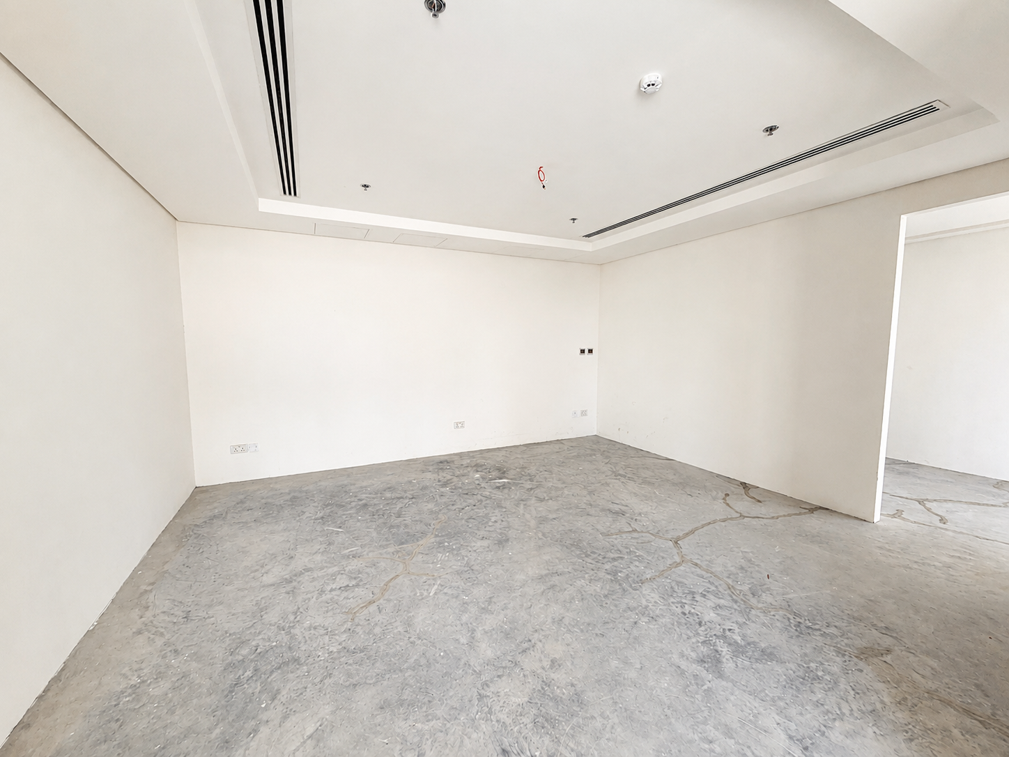 Modern | Prime Location | Spacious | Bright