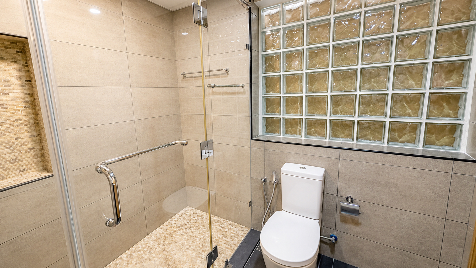 FULLY FURNISHED APARTMENT | HEART OF JUFFAIR | GREAT VALUE