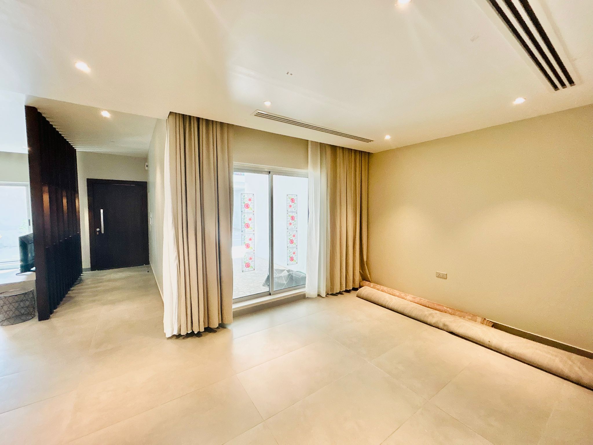 Modern Villa near to Saudi 