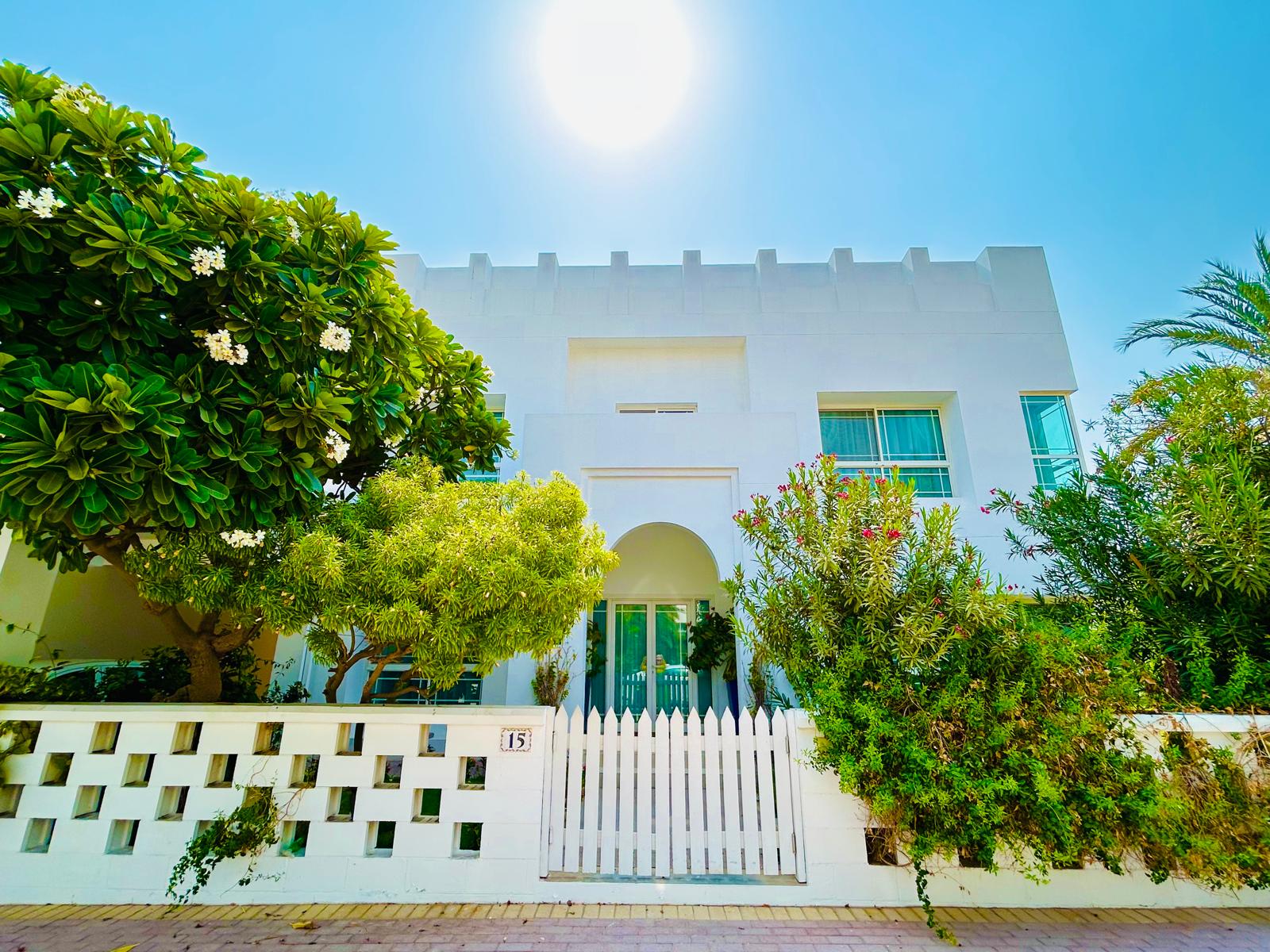 Modern | Near to Saudi | Cozy | Unique