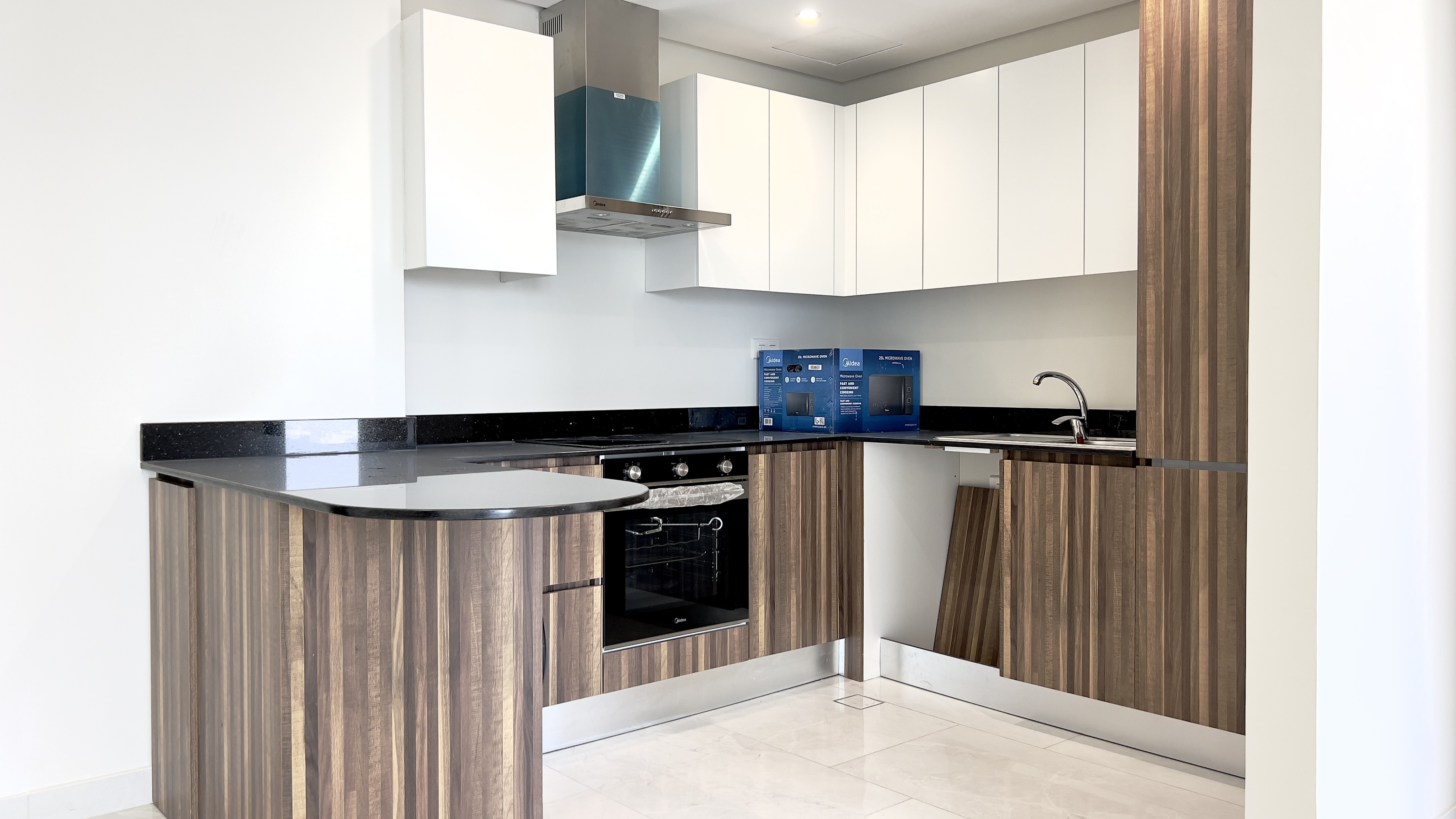 1BR FREEHOLD FOR SALE | AMWAJ ISLAND | HOT DEAL
