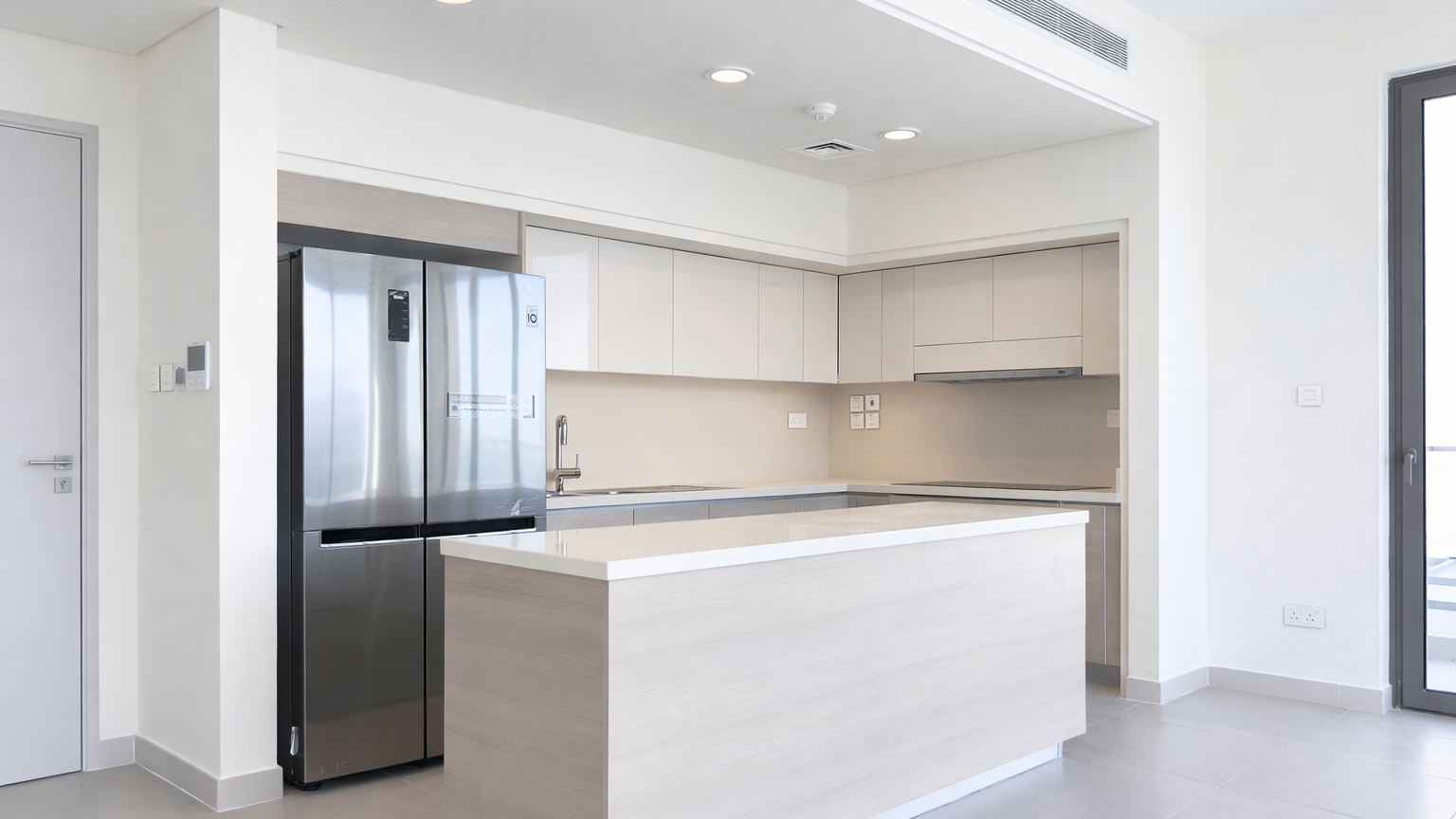 3 Bedrooms Apartment plus Maid Sea Pool View for Rent at Marassi 