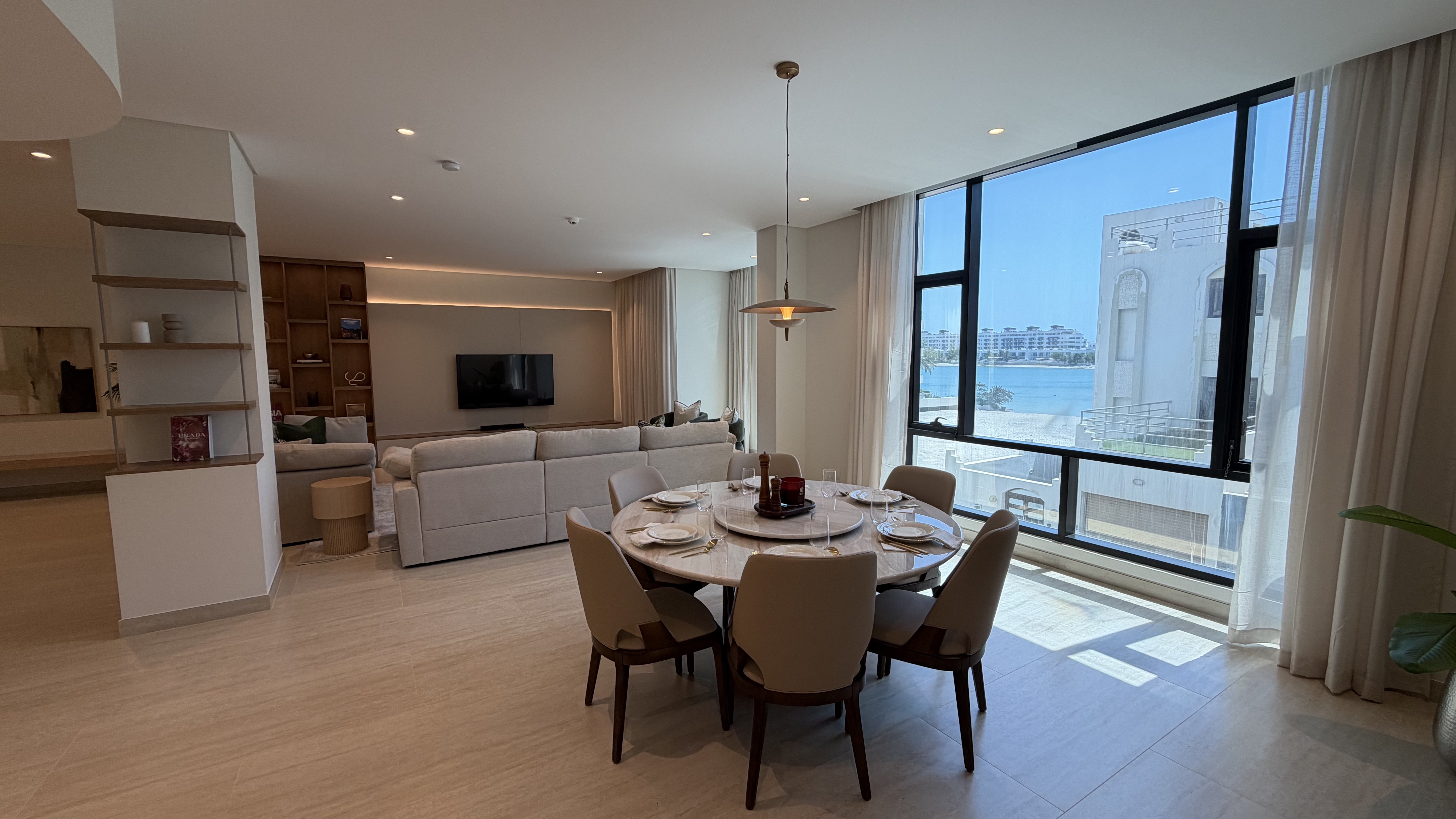 Luxury 4BR Duplex | Stunning Sea Views | Amwaj