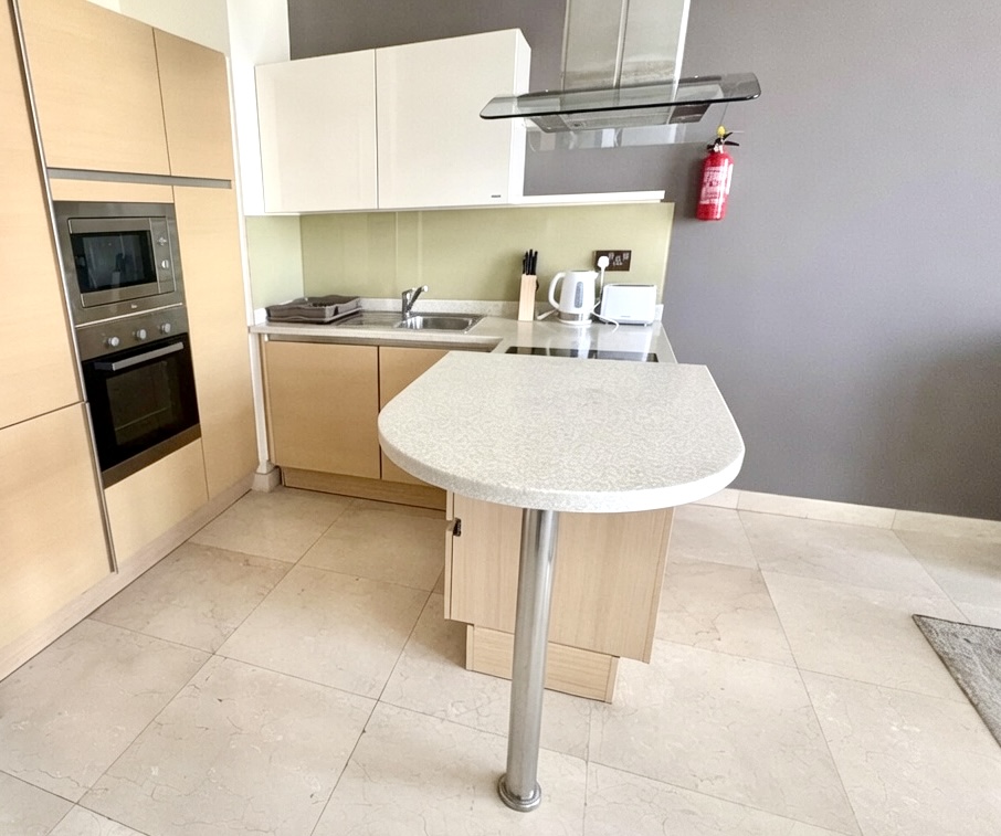 Luxury Spacious 1-Bedroom Apartment with Stunning Sea View | Reef Island