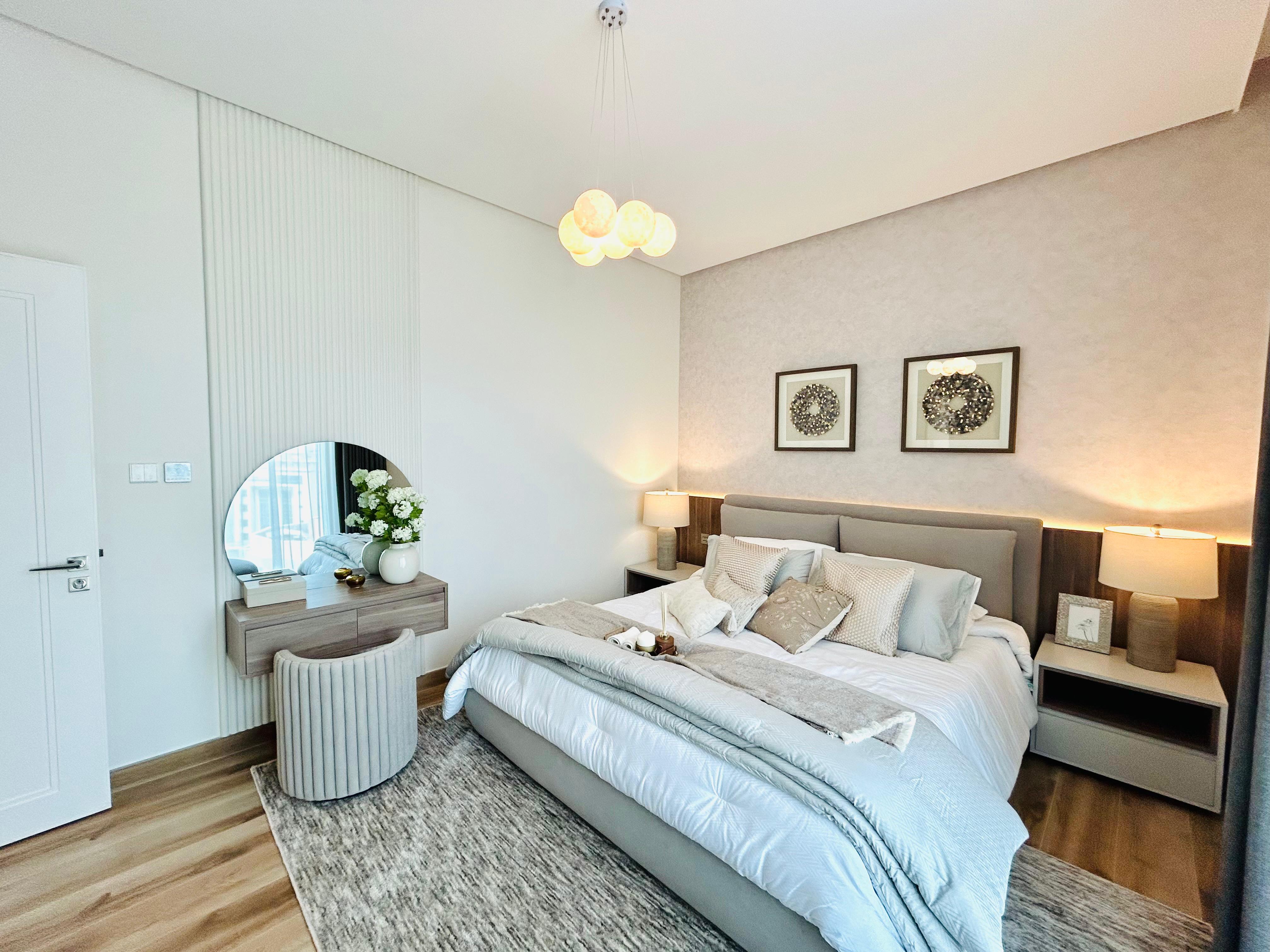 Luxury 1-Bedroom Apartment in Financial Harbor | Sea & City Views | EWA Included
