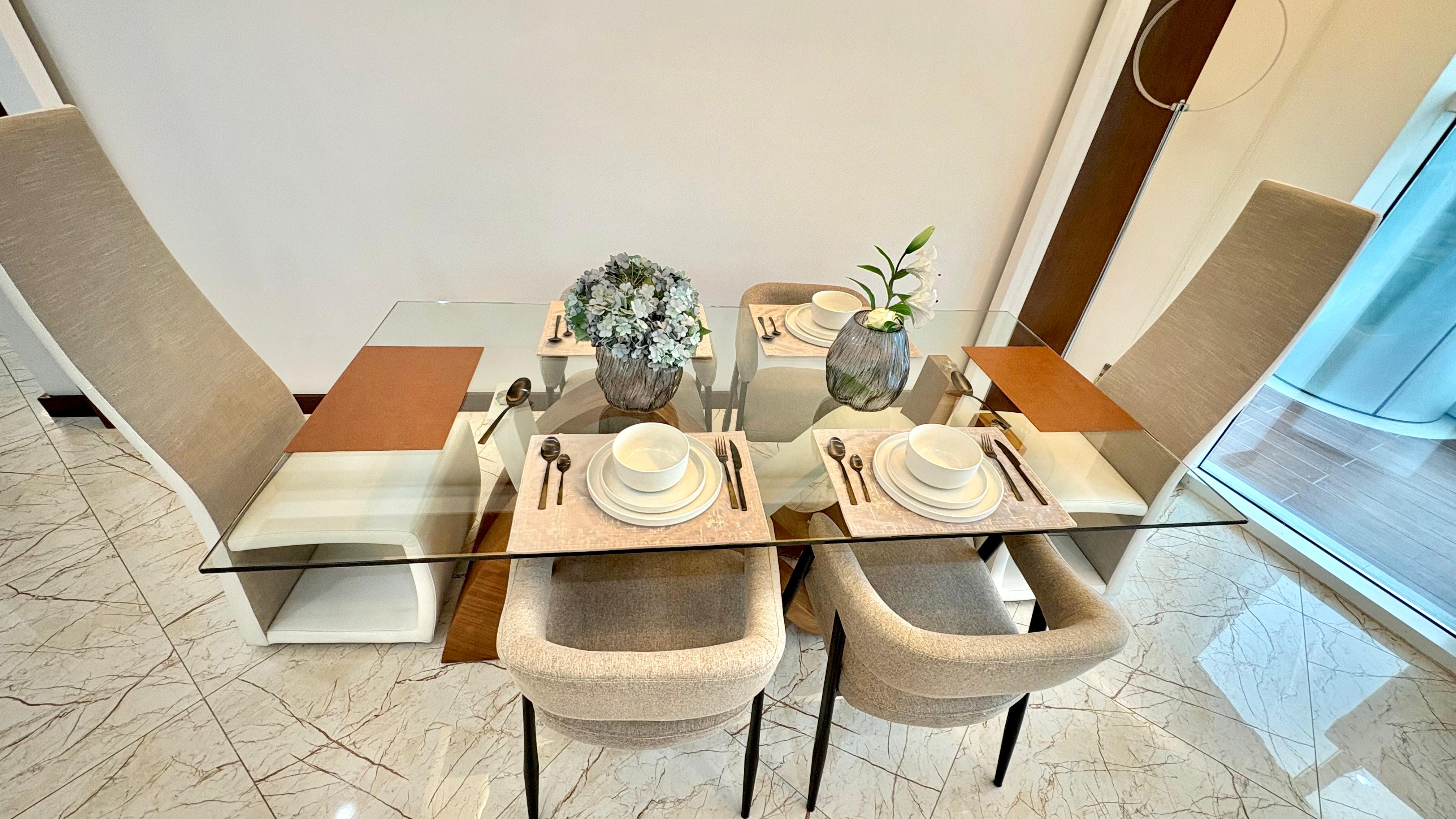 Stylish 2BR Apartment with terrace and housekeeping 