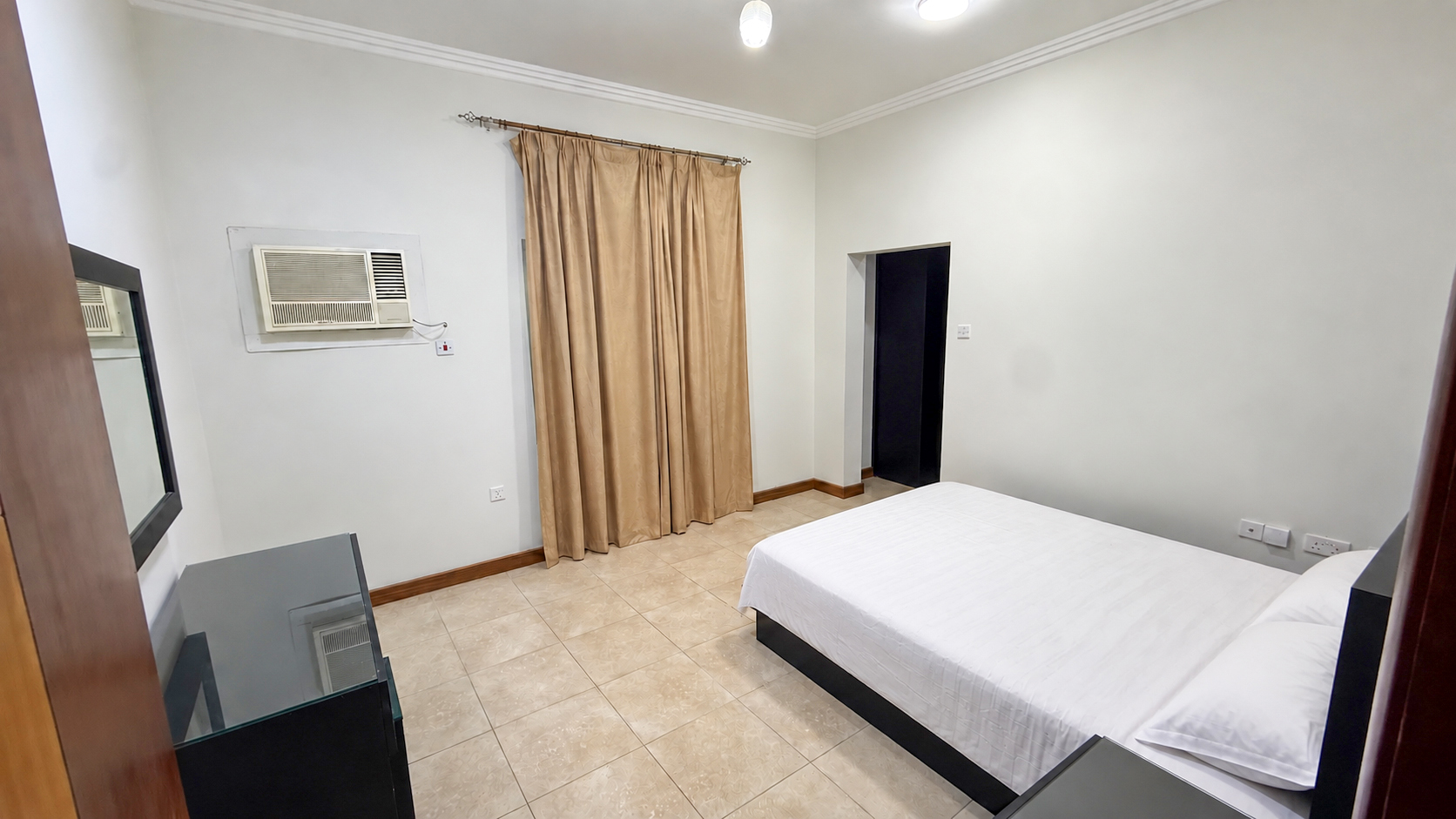 3 Bedroom Apartment | Near RCSI | Unlimited EWA