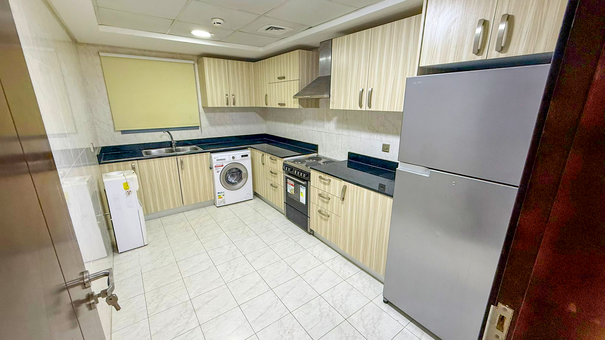 Spacious 2BR | Near RCSI | Balcony | Pool & Gym