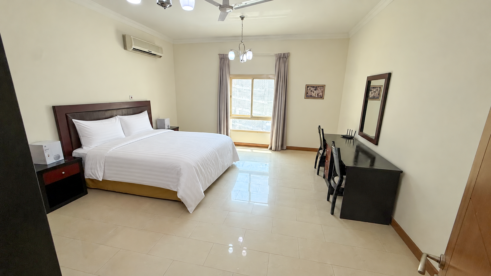 1 Bedroom Apartment | Near RCSI | Internet & Gym