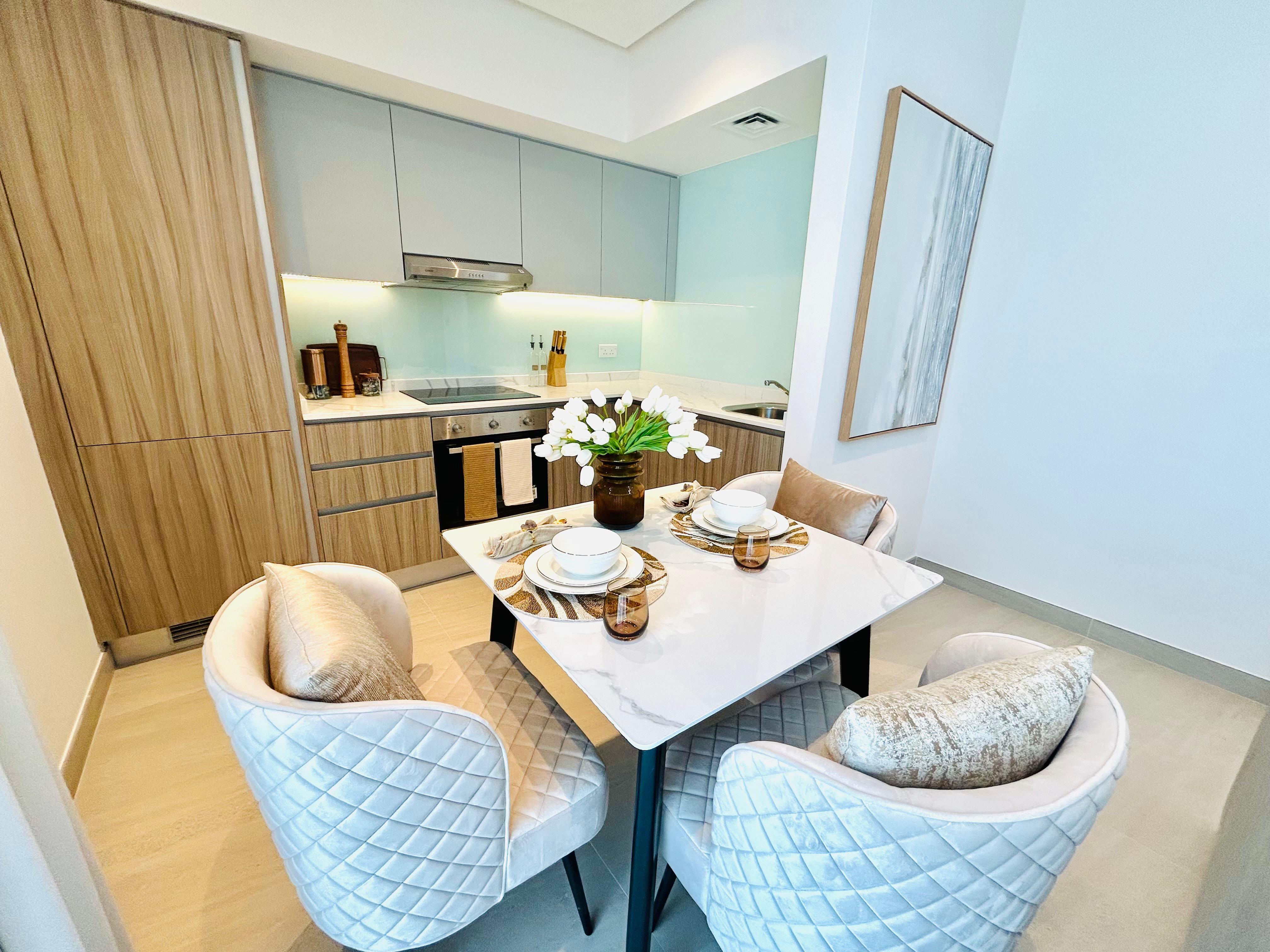 Luxury 1-Bedroom Apartment in Financial Harbor | Sea & City Views | EWA Included