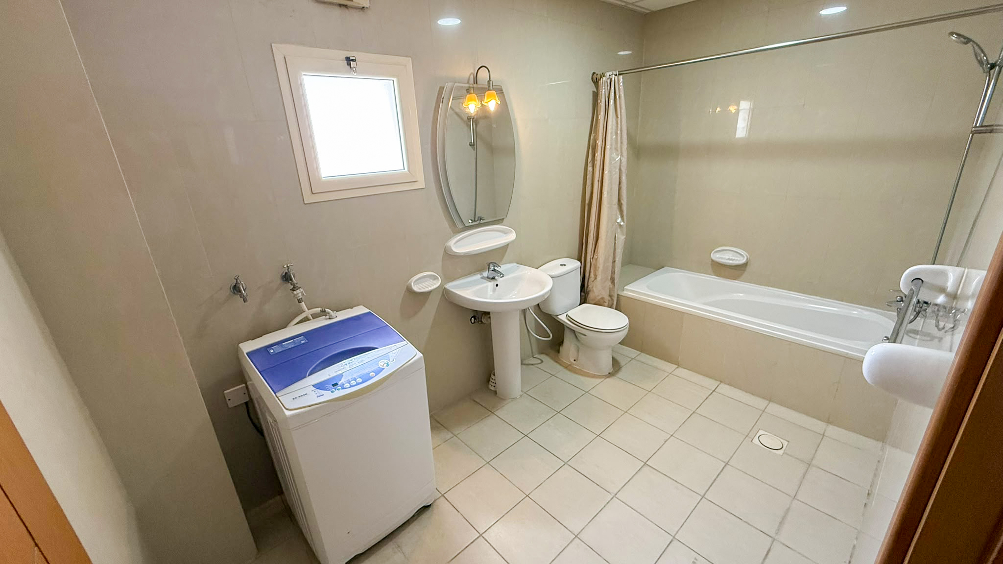 1 Bedroom Apartment | Near RCSI | Internet & Gym