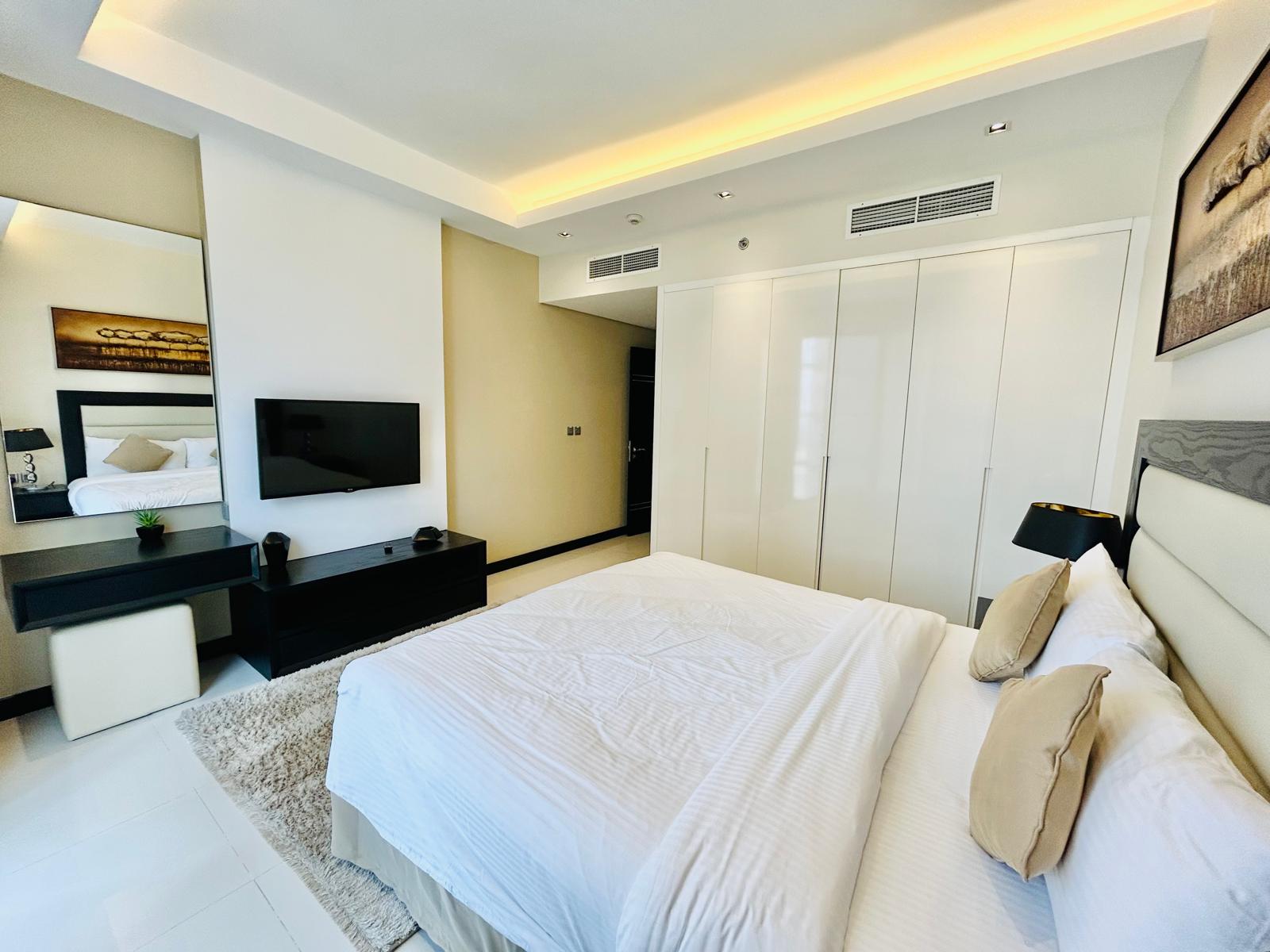 Stylish, Modern 2 BR Apartment