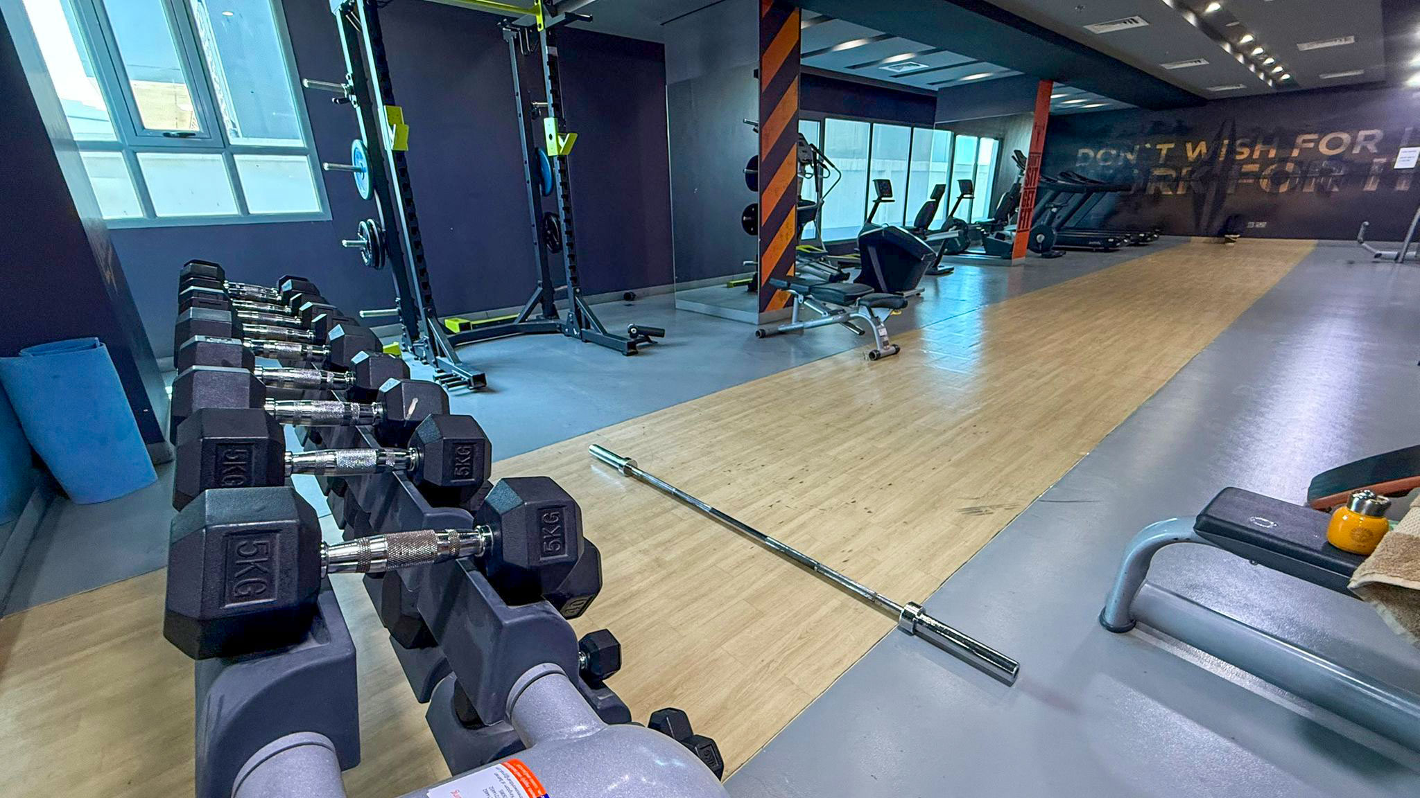 Spacious 1BR | Near RCSI | Furnished | Pool | Gym
