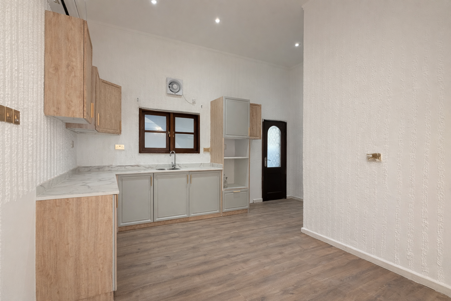 Spacious 5 Bedroom Villa | Garden | Private Compound Living