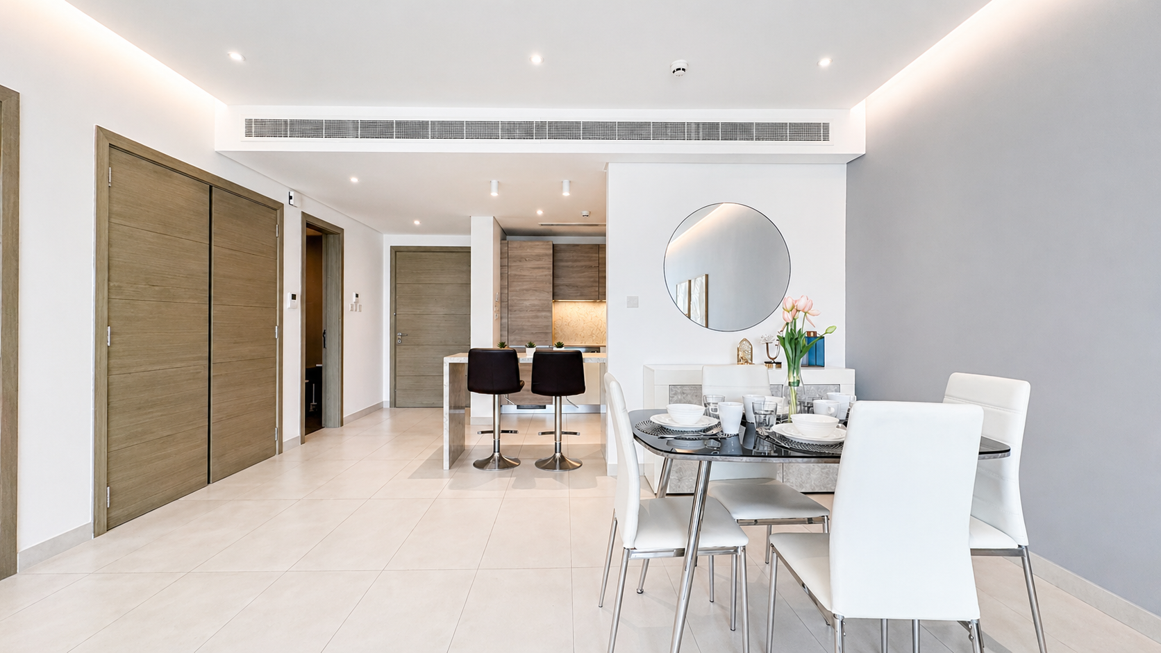Modern 1BR for Rent with Large Terrace in Amwaj