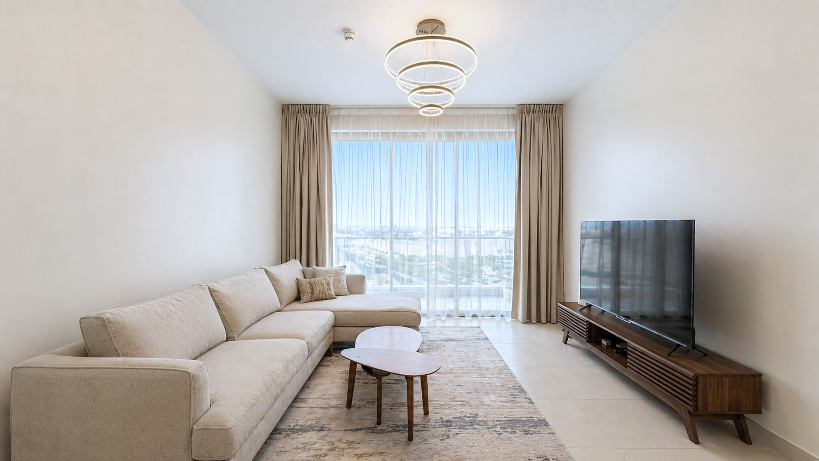 Cozy 1 Bedrooms Apartment For Rent With Beach Access 