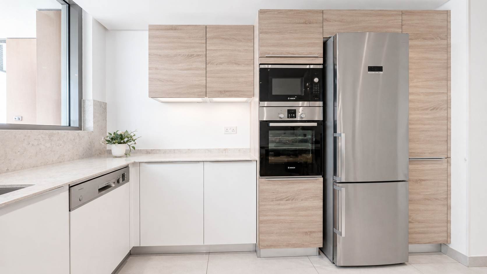Large 2BR Furnished Apartment for Rent in Amwaj