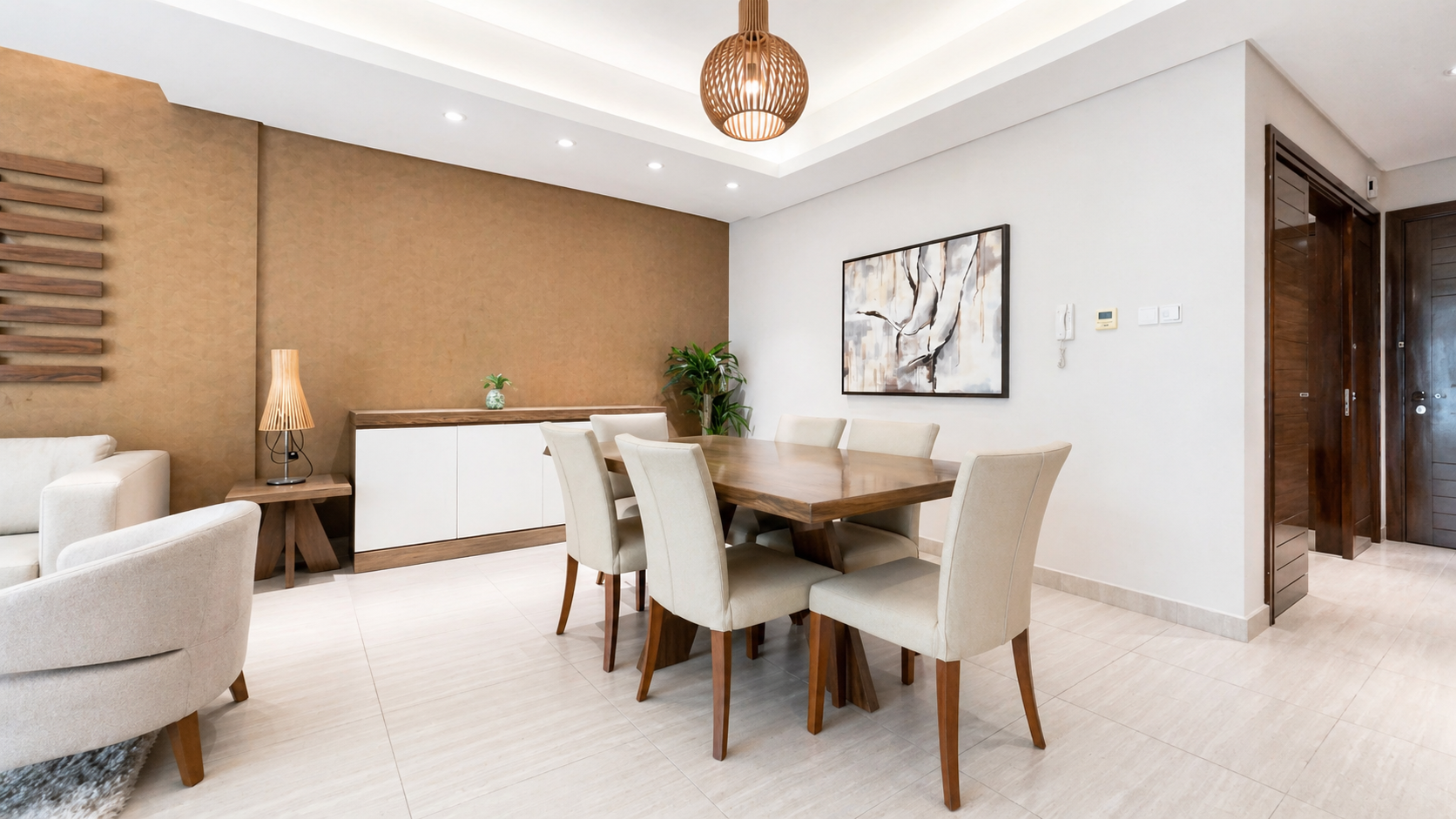 Modern 3BR Apartment with Balcony and Free WiFi