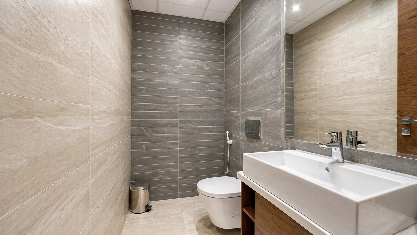 Spacious 2BR with Closed Kitchen Sea View for Rent