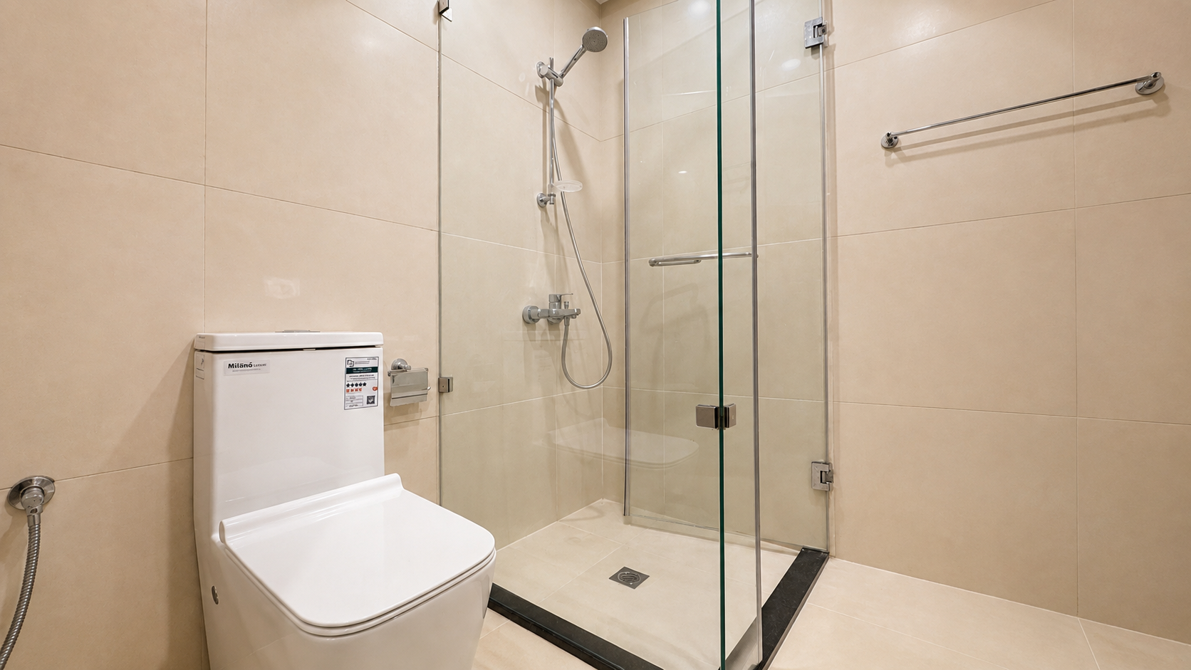 RENOVATED STUDIO | NEW FURNITURE | PRIME LOCATION