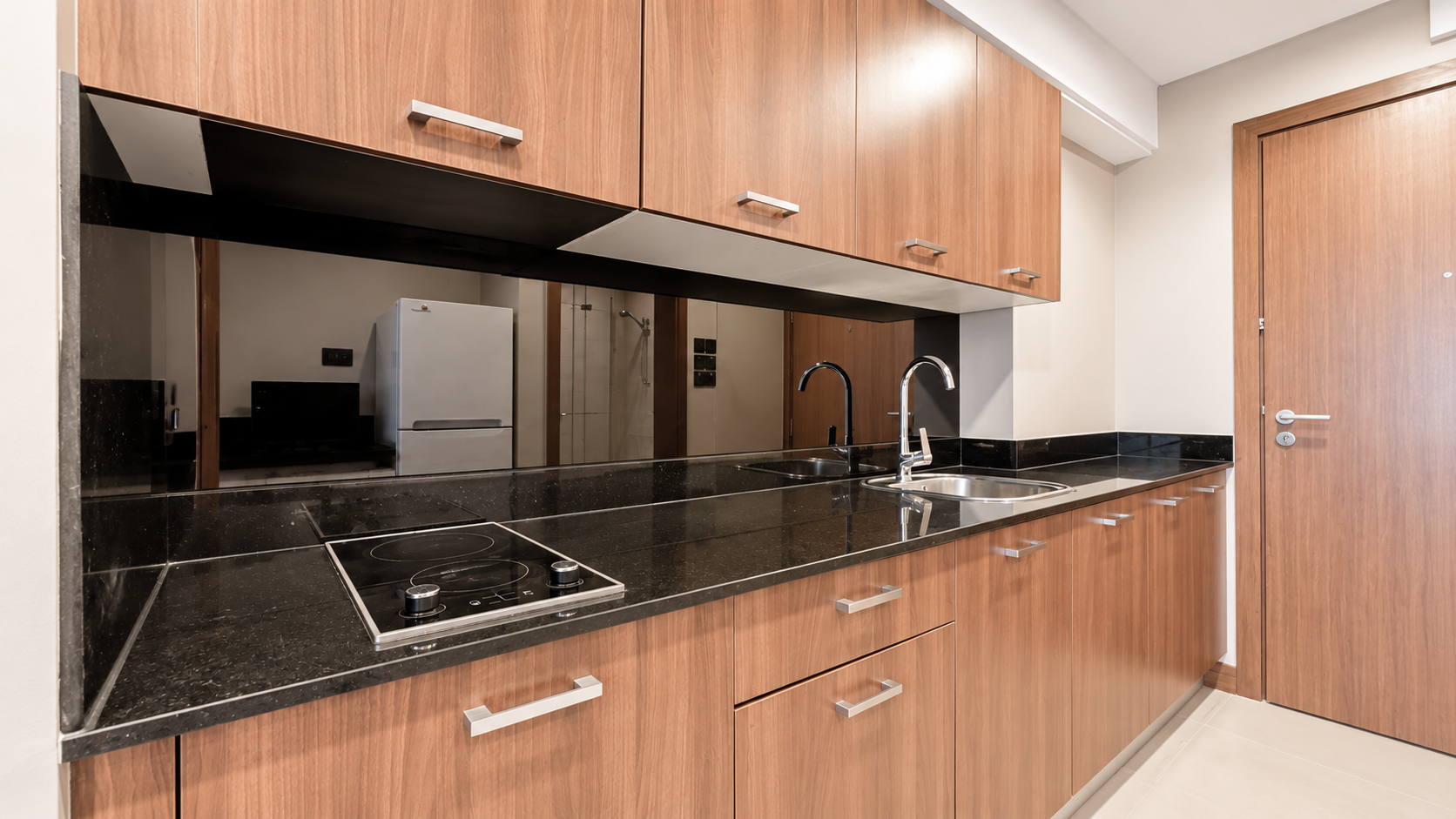 RENOVATED STUDIO | NEW FURNITURE | PRIME LOCATION