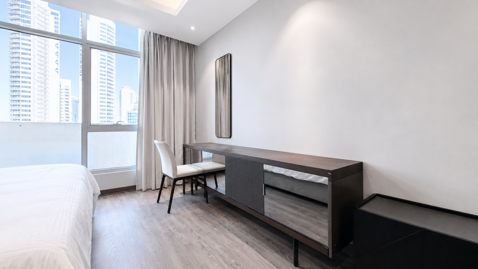 RENOVATED STUDIO | PRIME LOCATION | GREAT DEAL