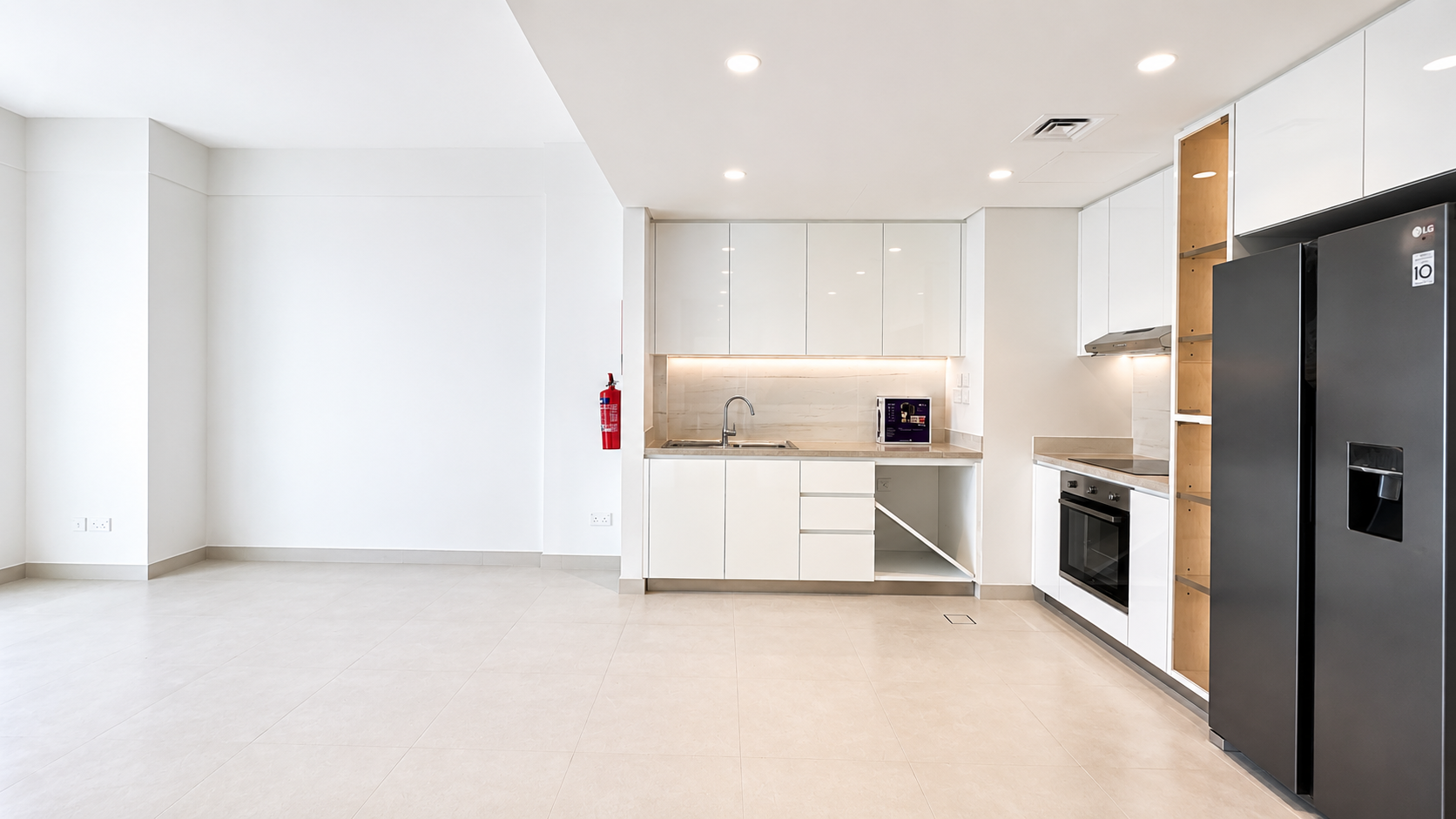 MARASSI BAY | 2BR SEA VIEW | BEAHFRONT | LIMITED