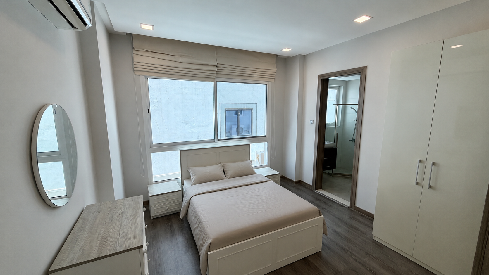 Luxury 2BR Apartment in Saar | Minutes from the Saudi Causeway