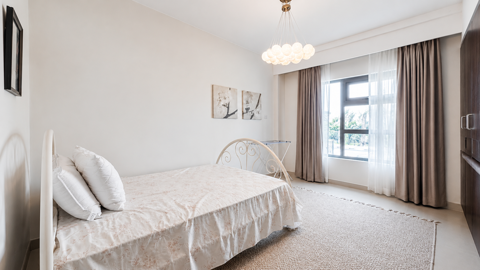 Amazing 2BR Sea View in Tala Island Ready to Move