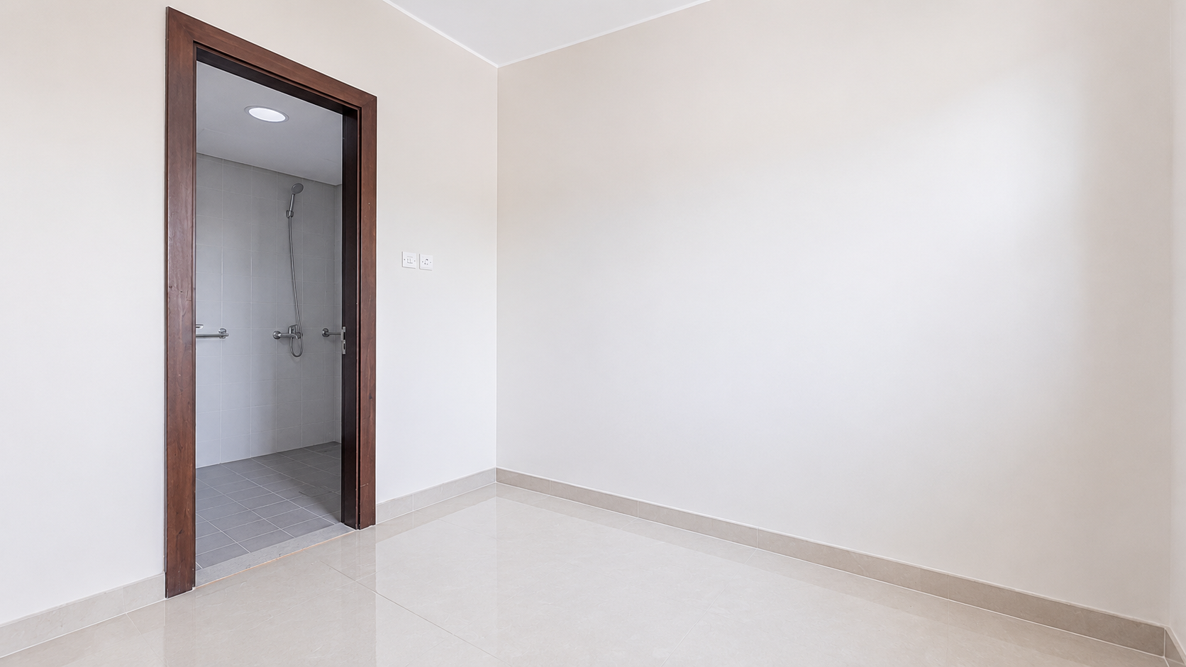 Pets Friendly | Ready to Move 3BR + Maid in Tala 