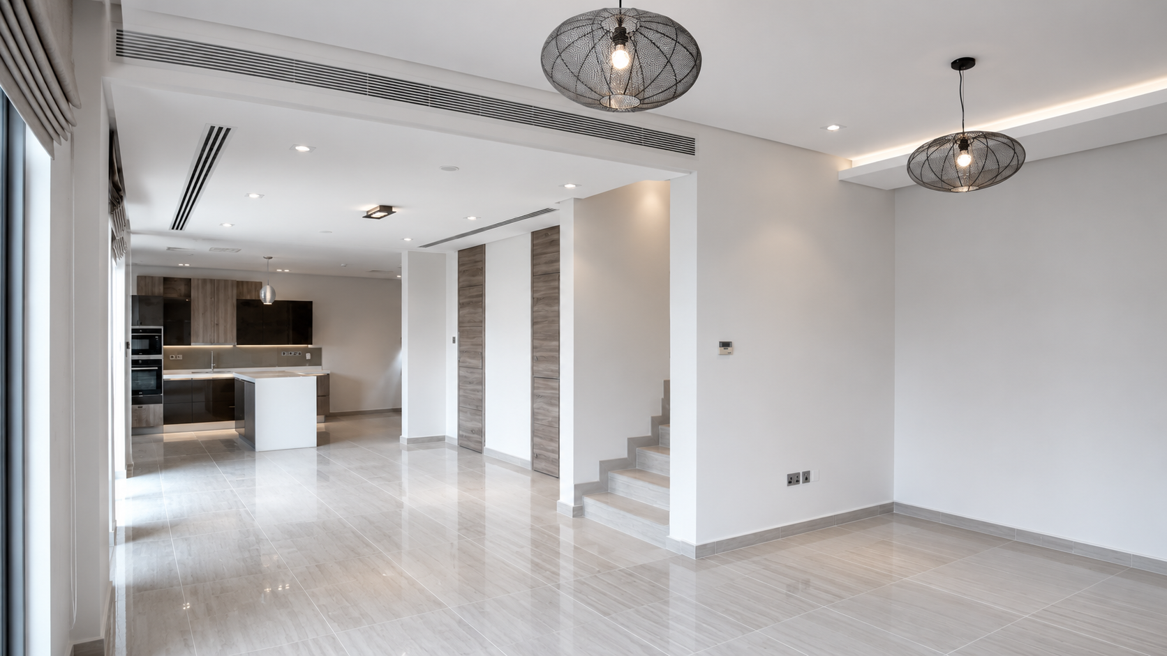 Luxury Seafront Triplex Villa for Rent with beach