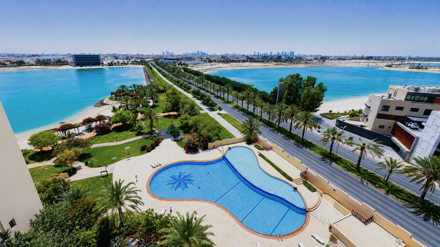  Sea View 3BR plus Maid | Jacuzzi + beach access