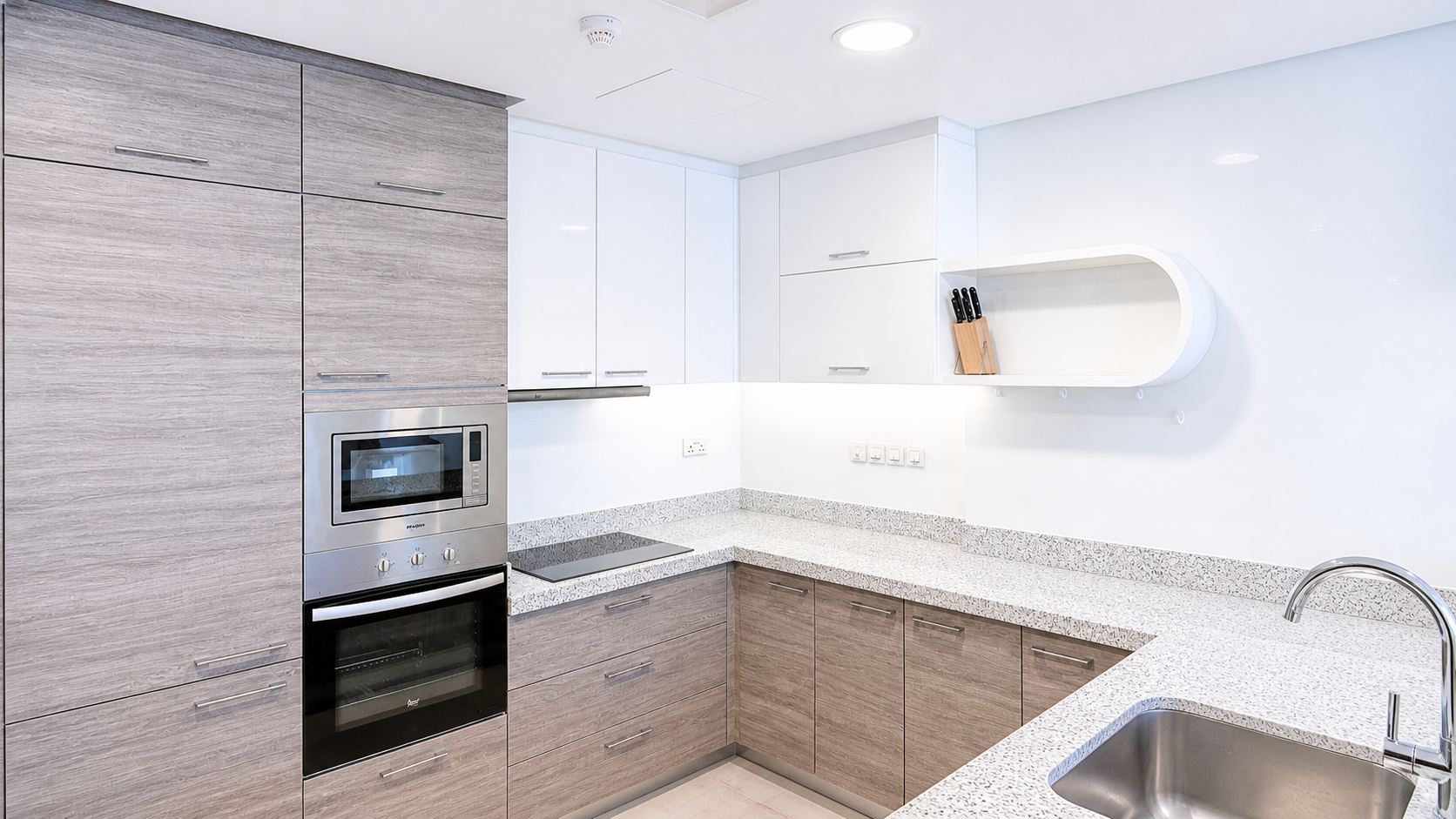 2BR plus Maid Sea View Apartment for Rent Dilmunia