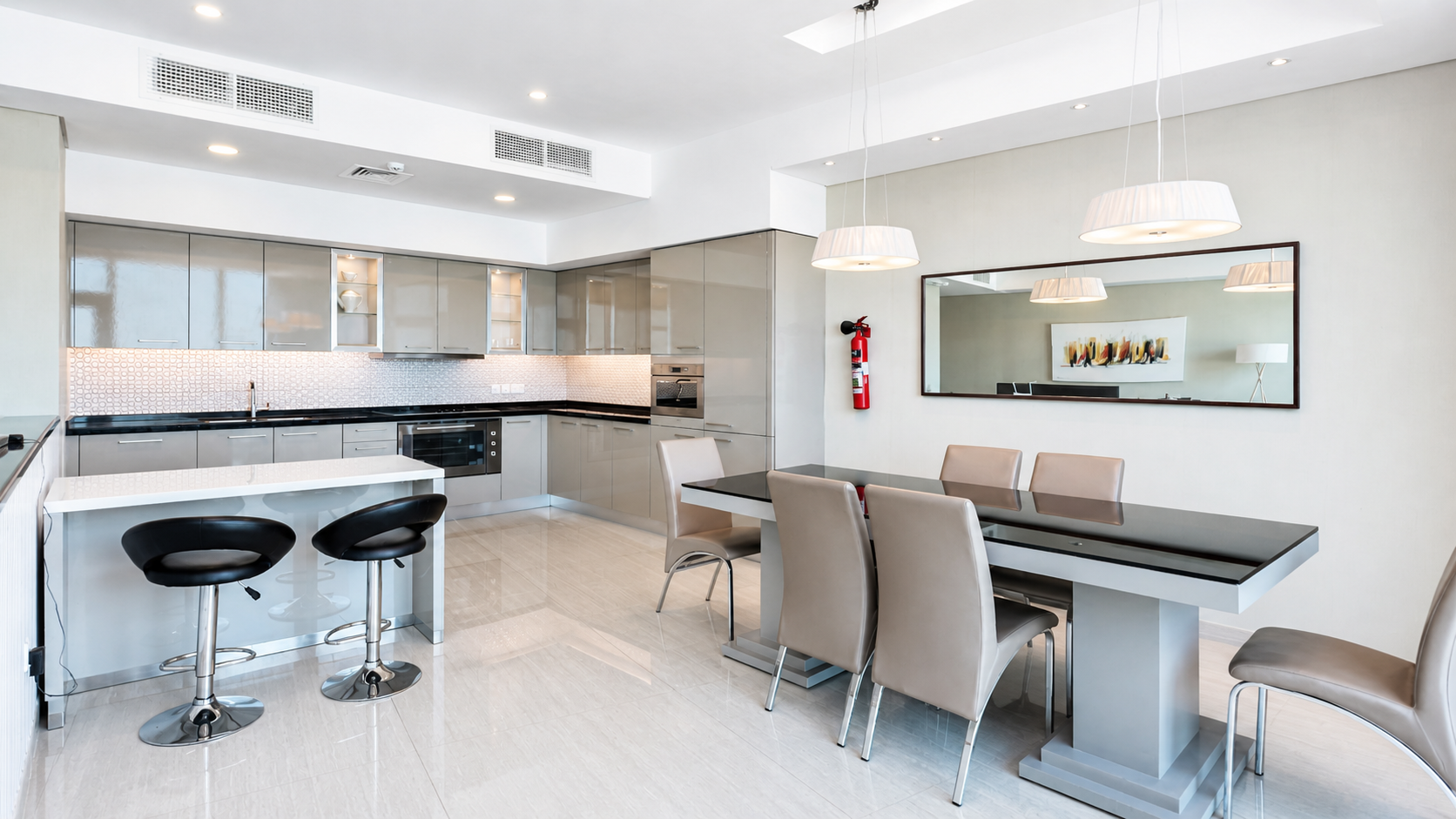 Spacious 2BR plus Maid Pets Friendly Ready to move