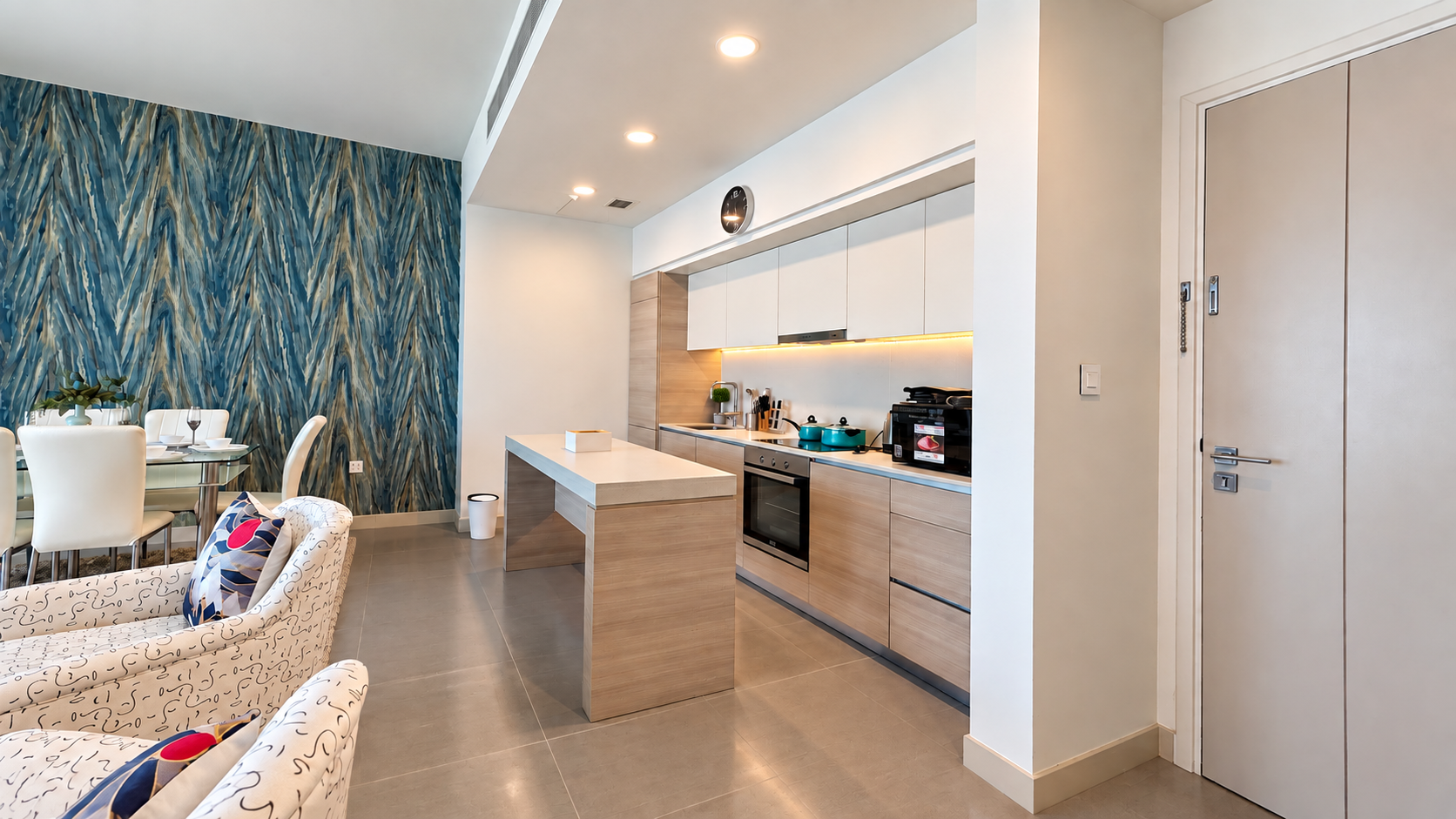 2BR FOR RENT  | MALL & BEACH ACCESS | MARASSI 