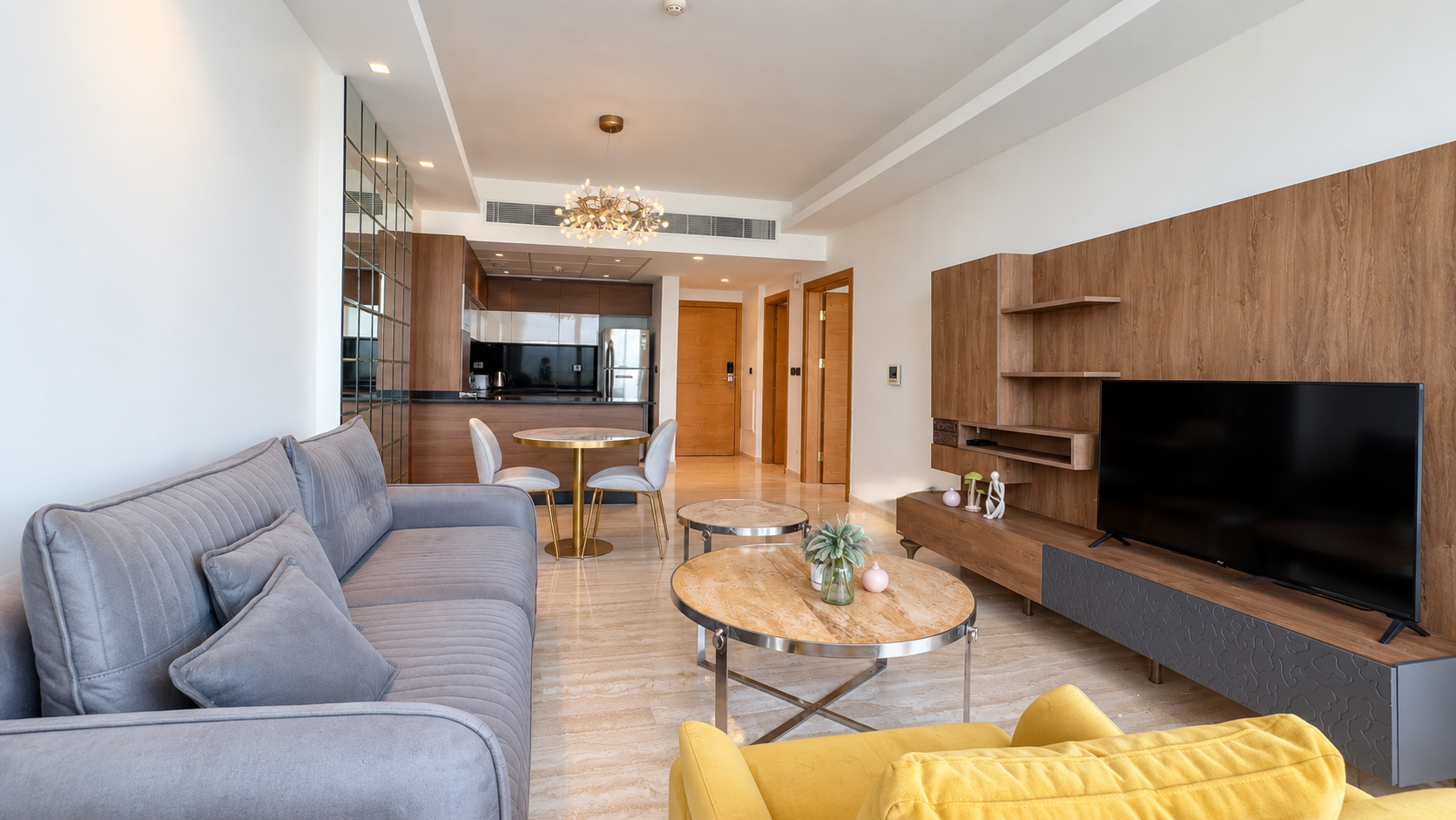 MODERN AND STYLISH 1BR APARTMENT FOR RENT