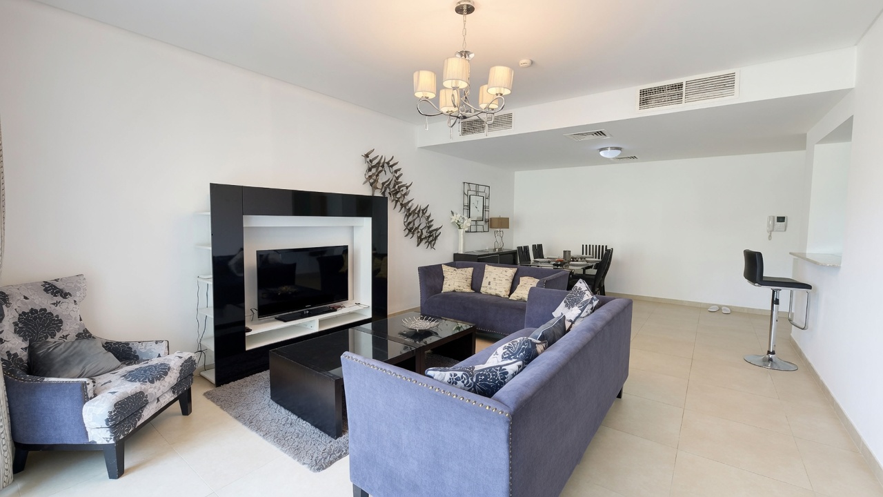 Fully Furnished 1BR Apartment | Pool View Balcony 