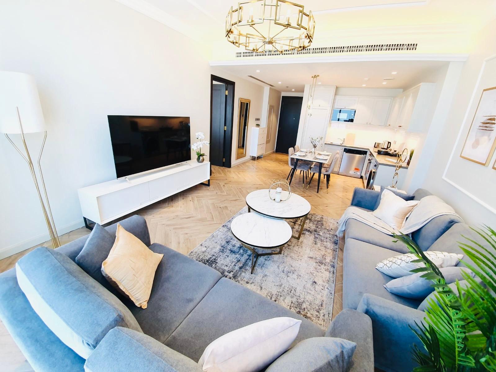 Luxury One bedroom including Housekeeping