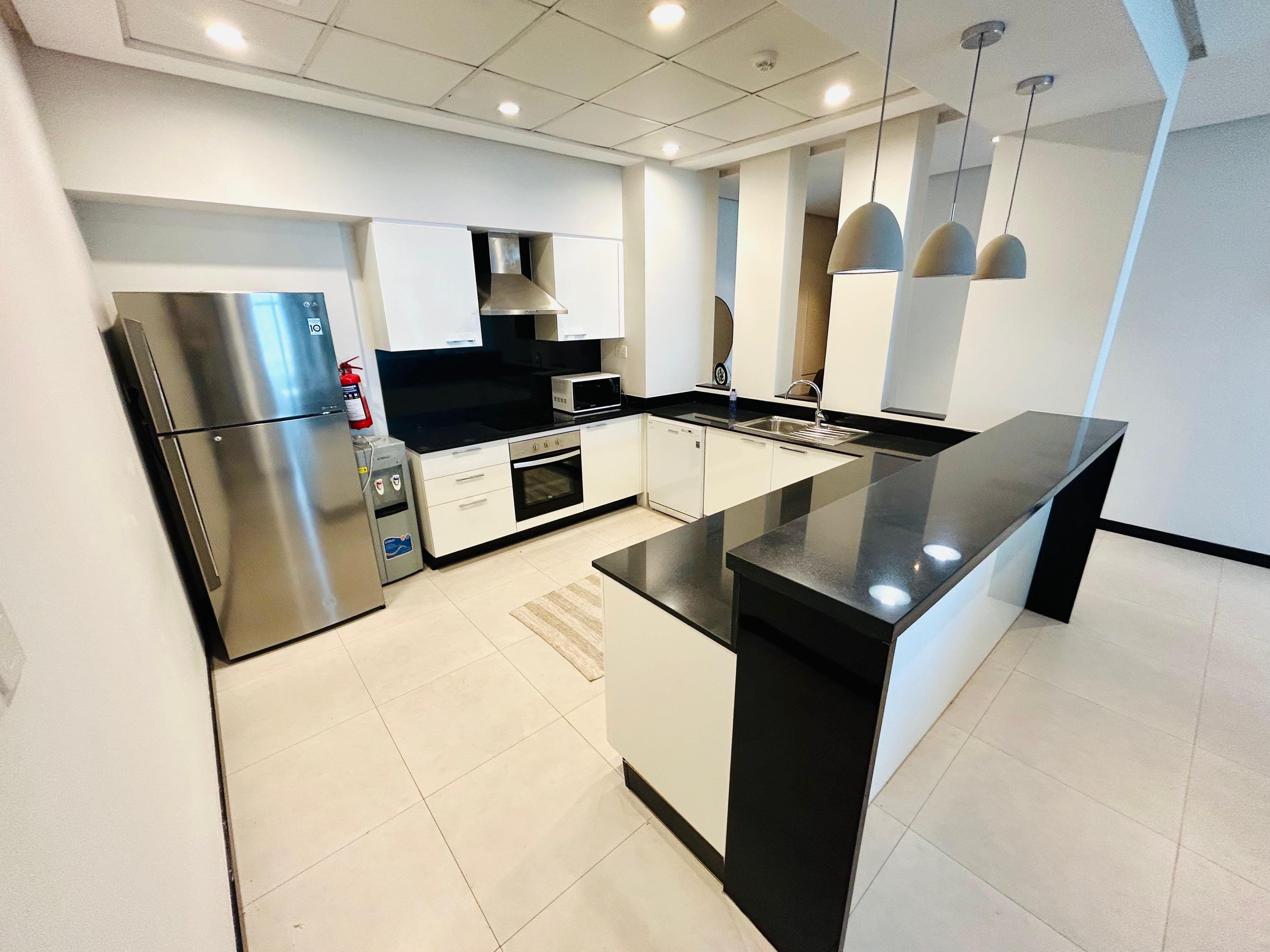 Luxury Three bedrooms for lease in Reef Island