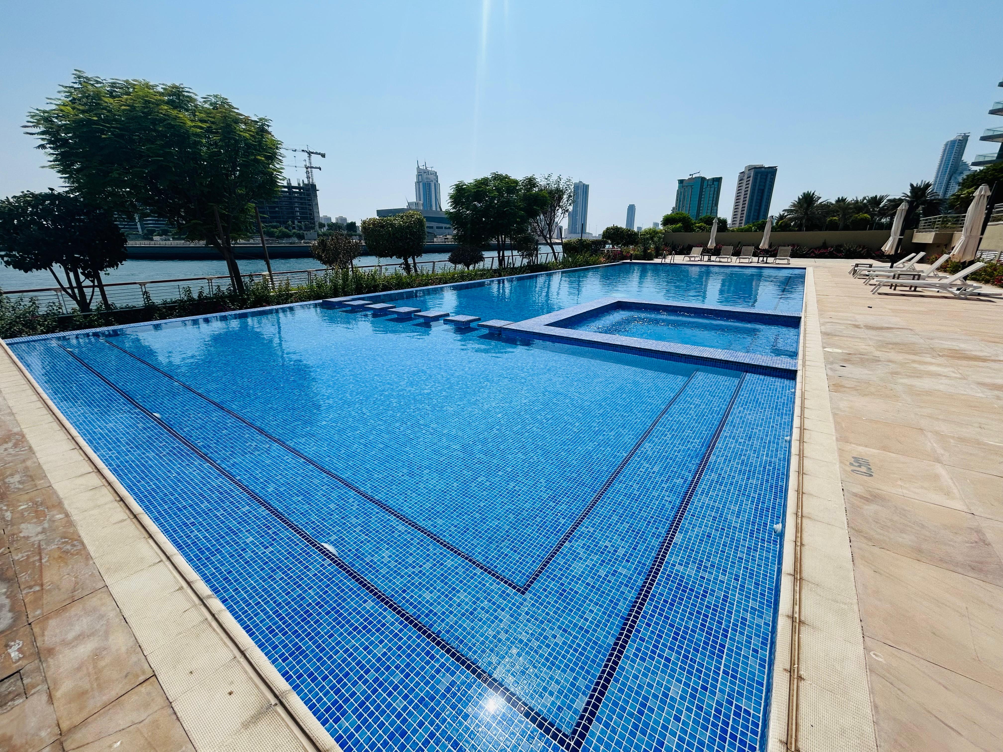 Brand new luxury and Ultra modern One bedroom in Reef Island
