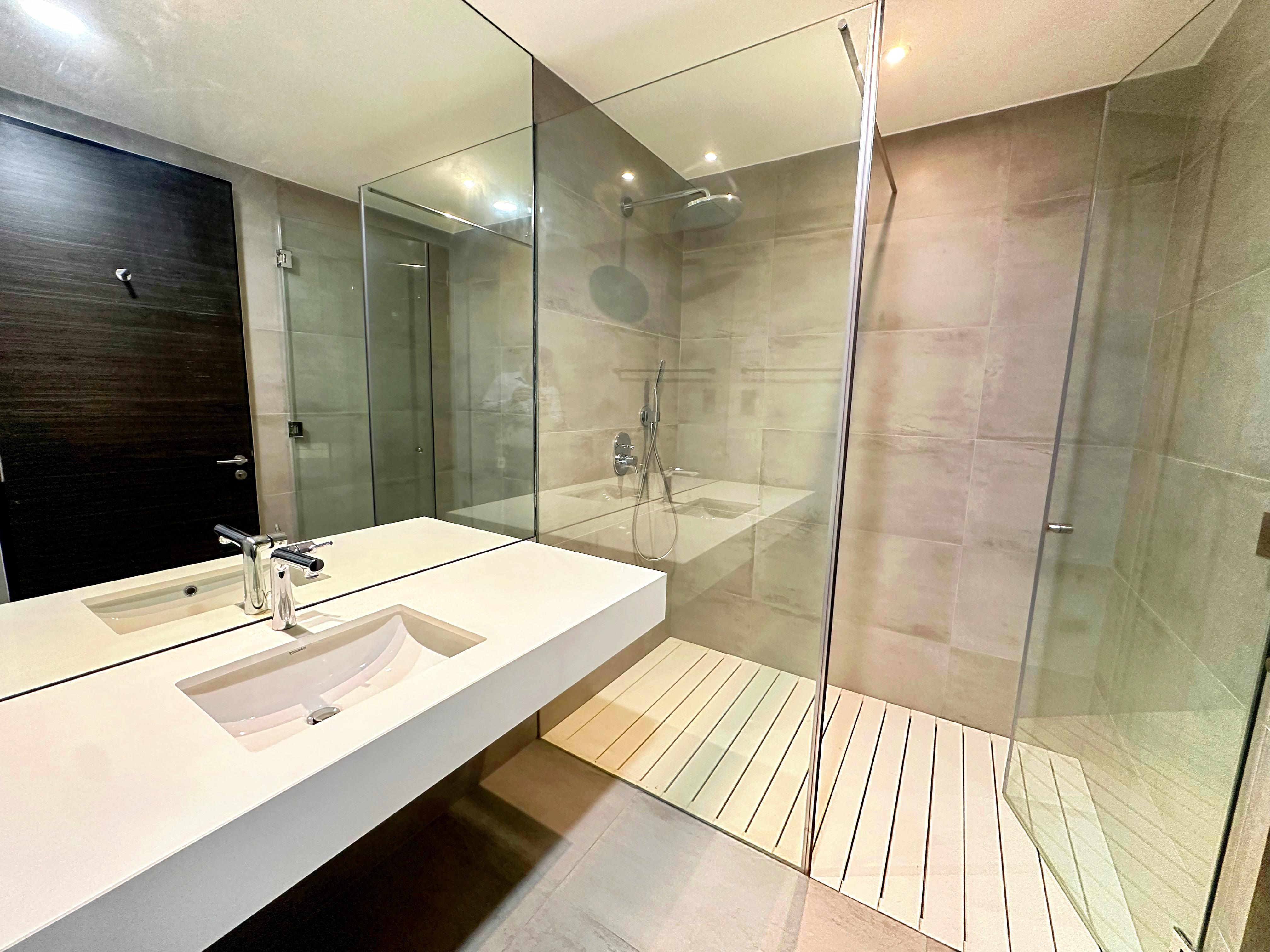 Corner Layout | Sea View | Spacious Layout
