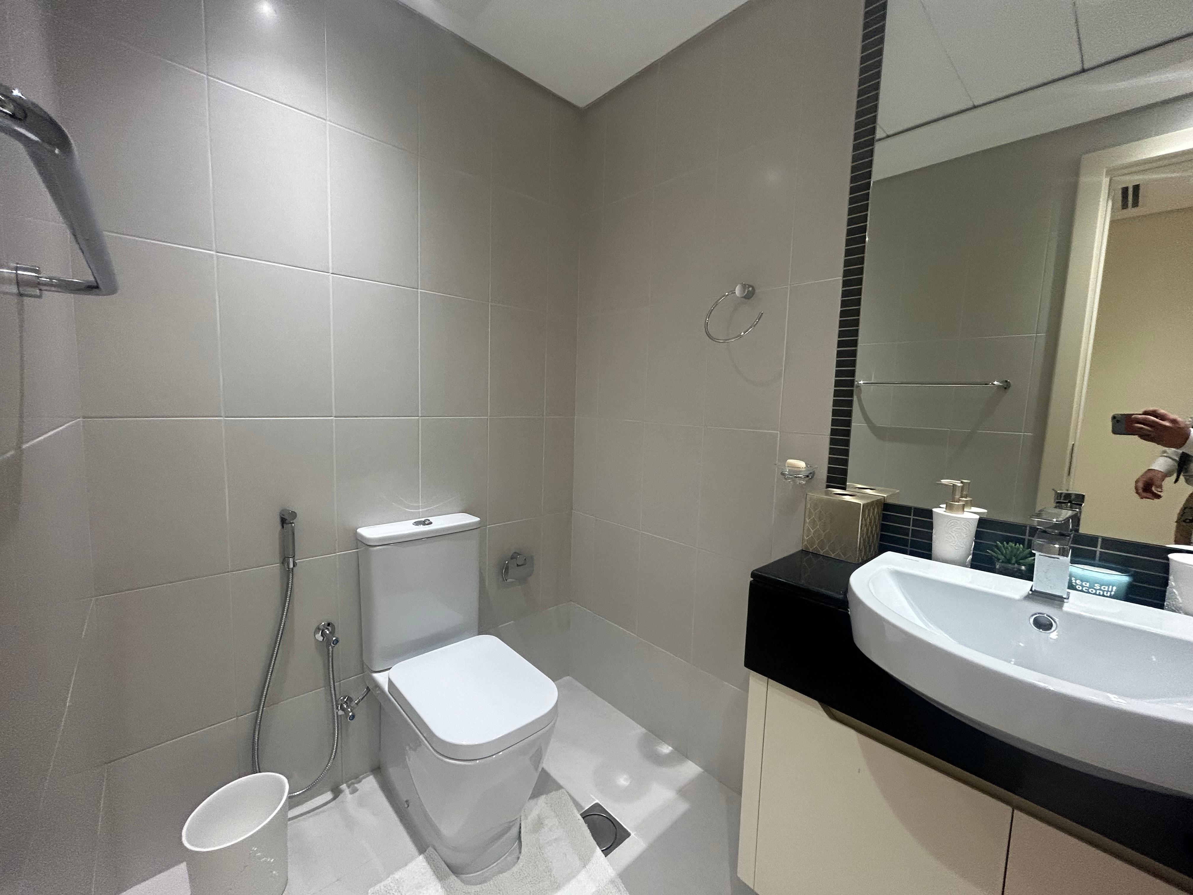Sea View | Luxury Furnishing | Closed Kitchen.