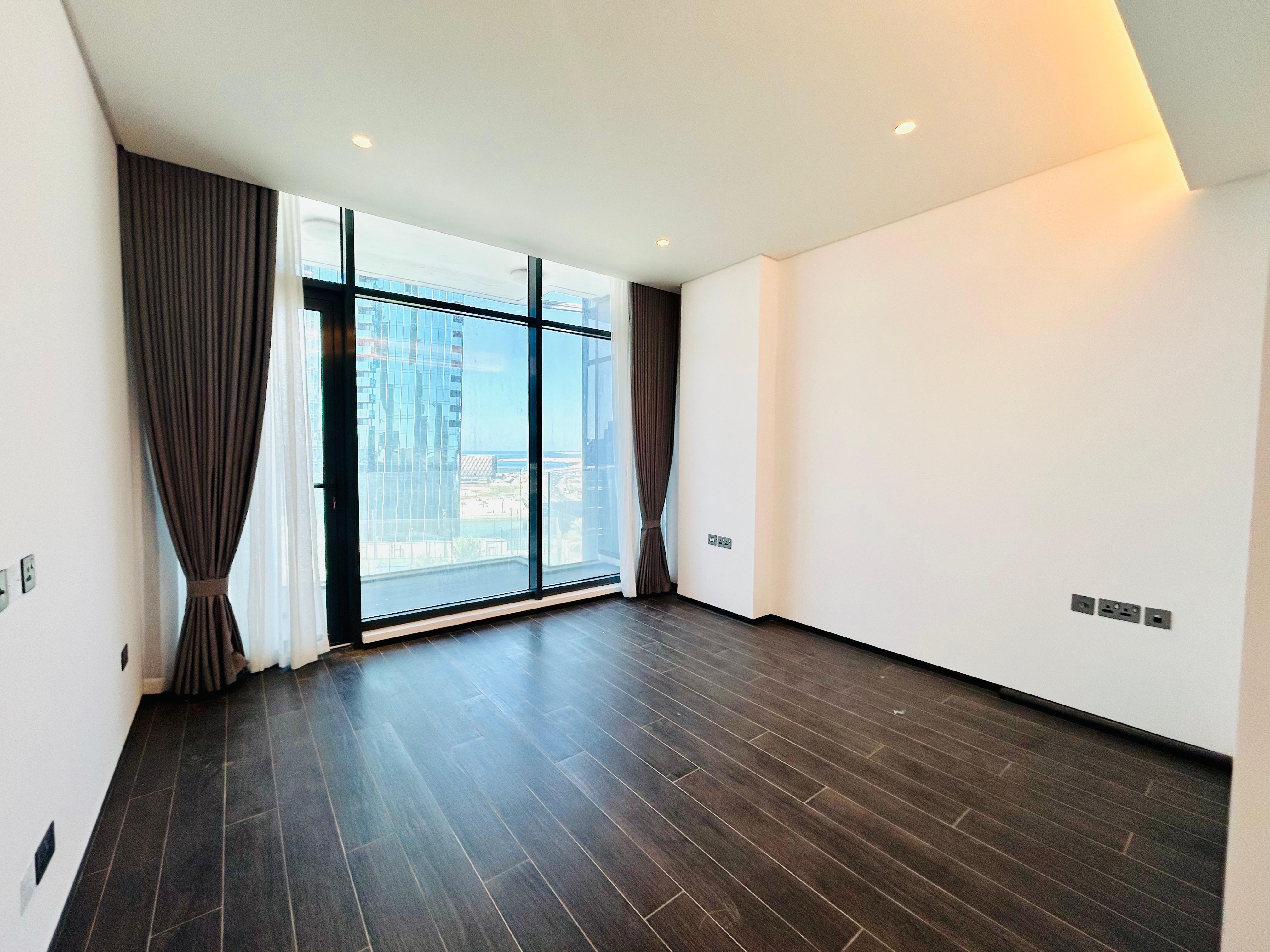 Private pool Two bedroom penthouse in Financial District