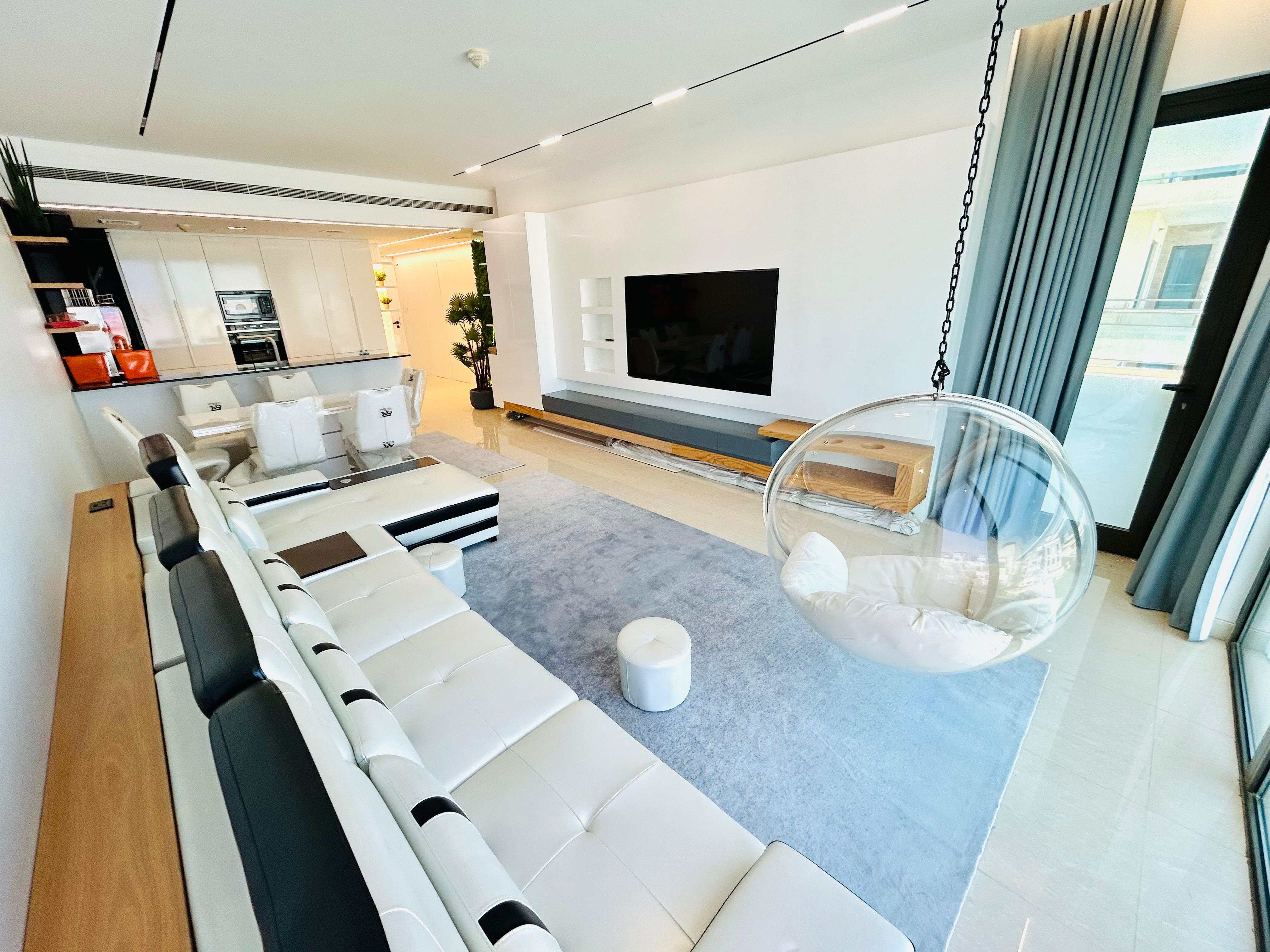 Brand new Two bedrooms in Reef Island
