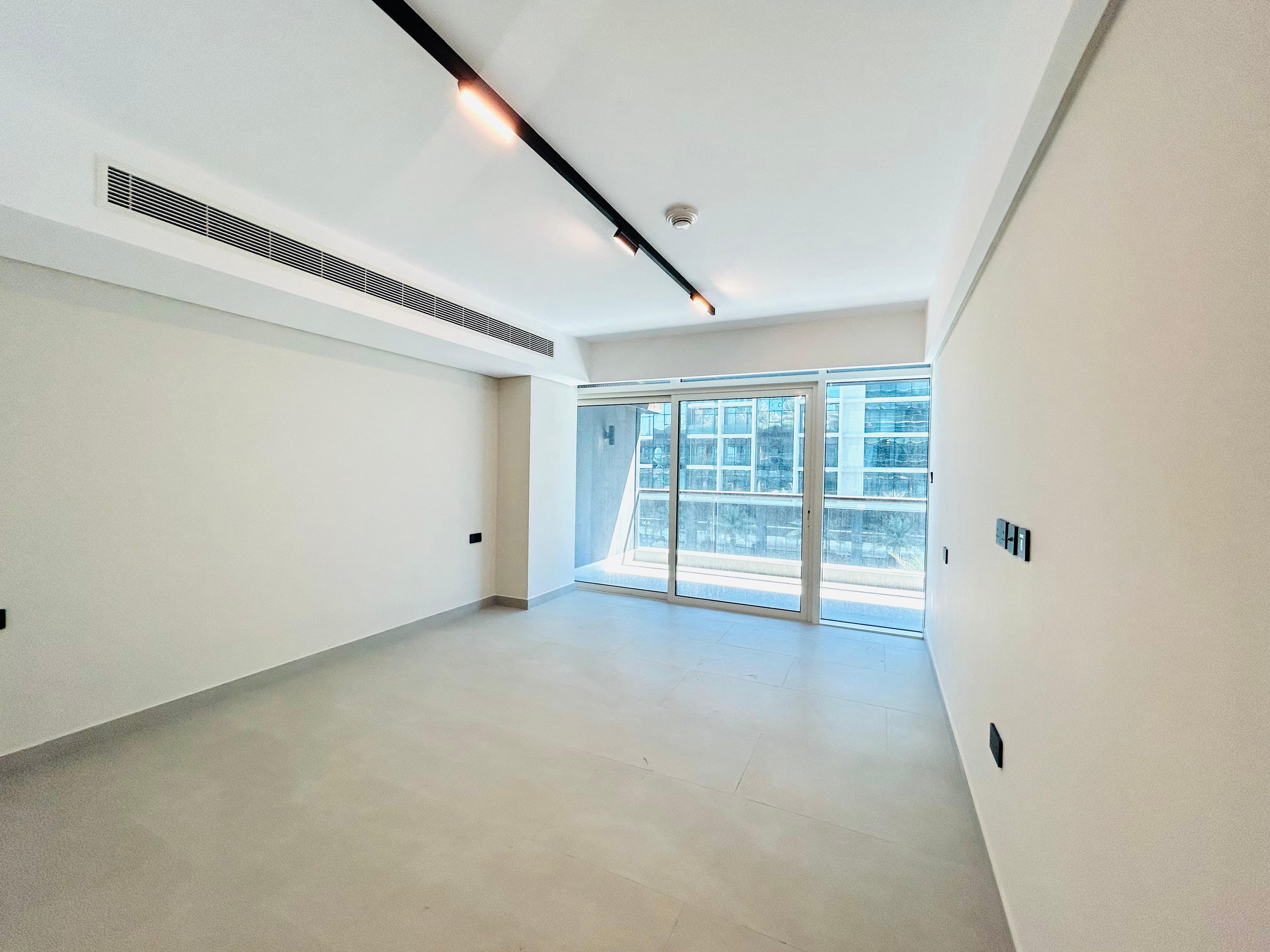 Brand-New One Bedroom | Heart of Harbour!