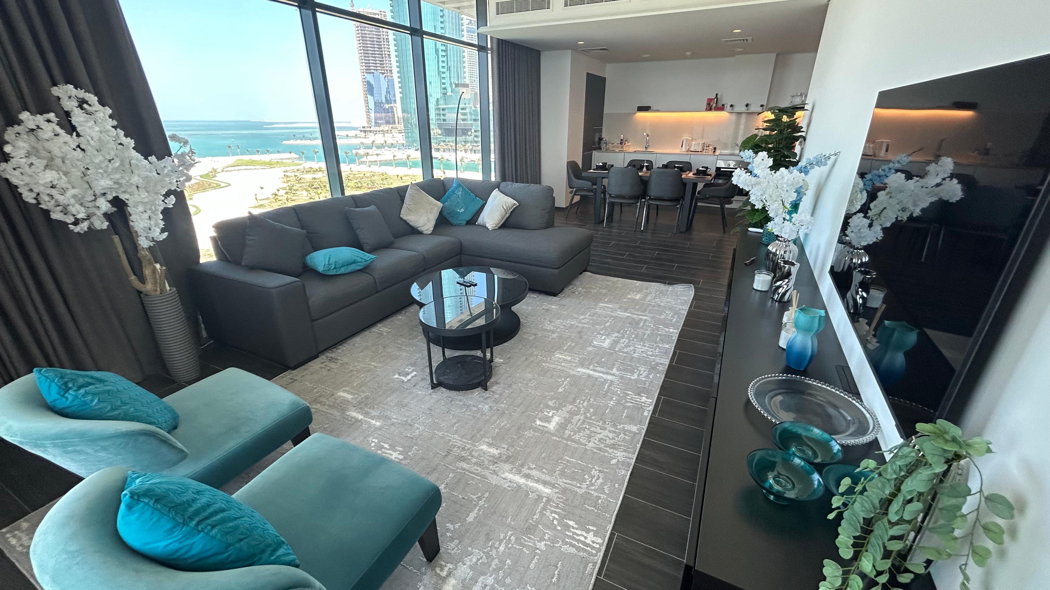 Sea view and Luxury Two bedrooms apartment in Financial Harbour  