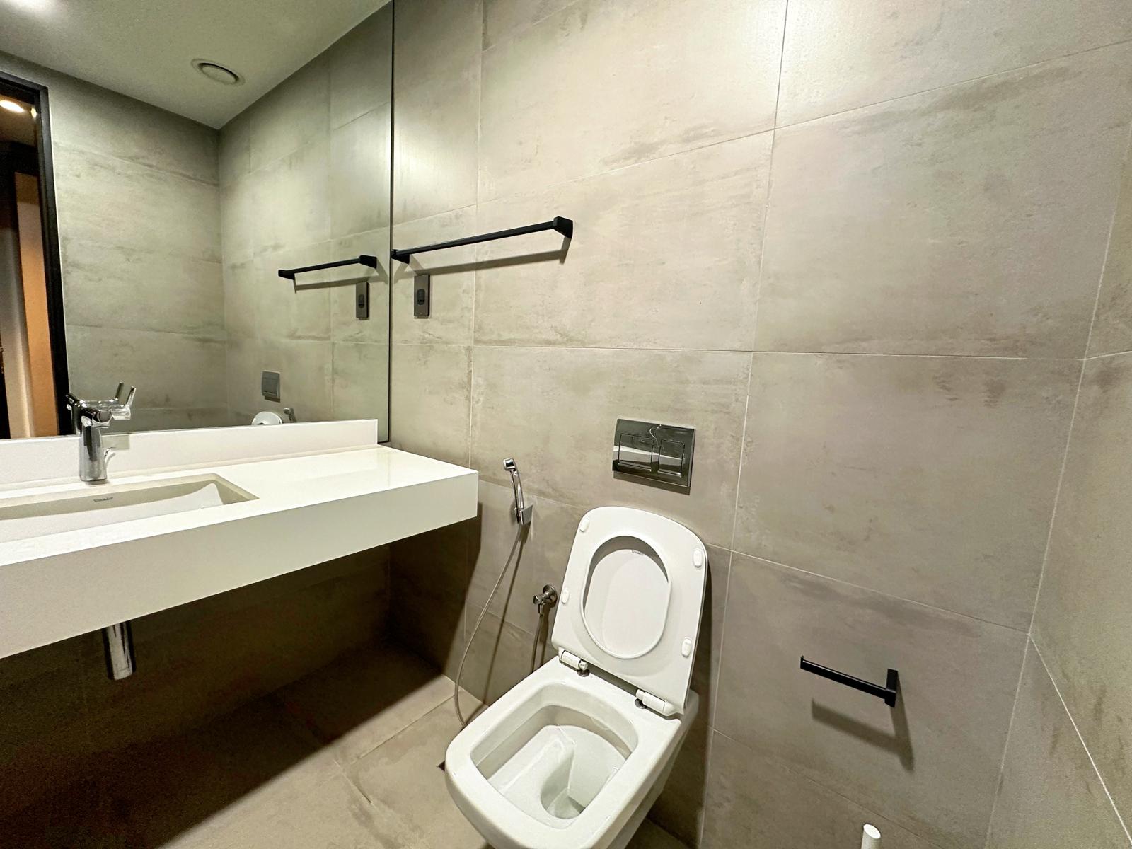 Bright | Spacious | Modern