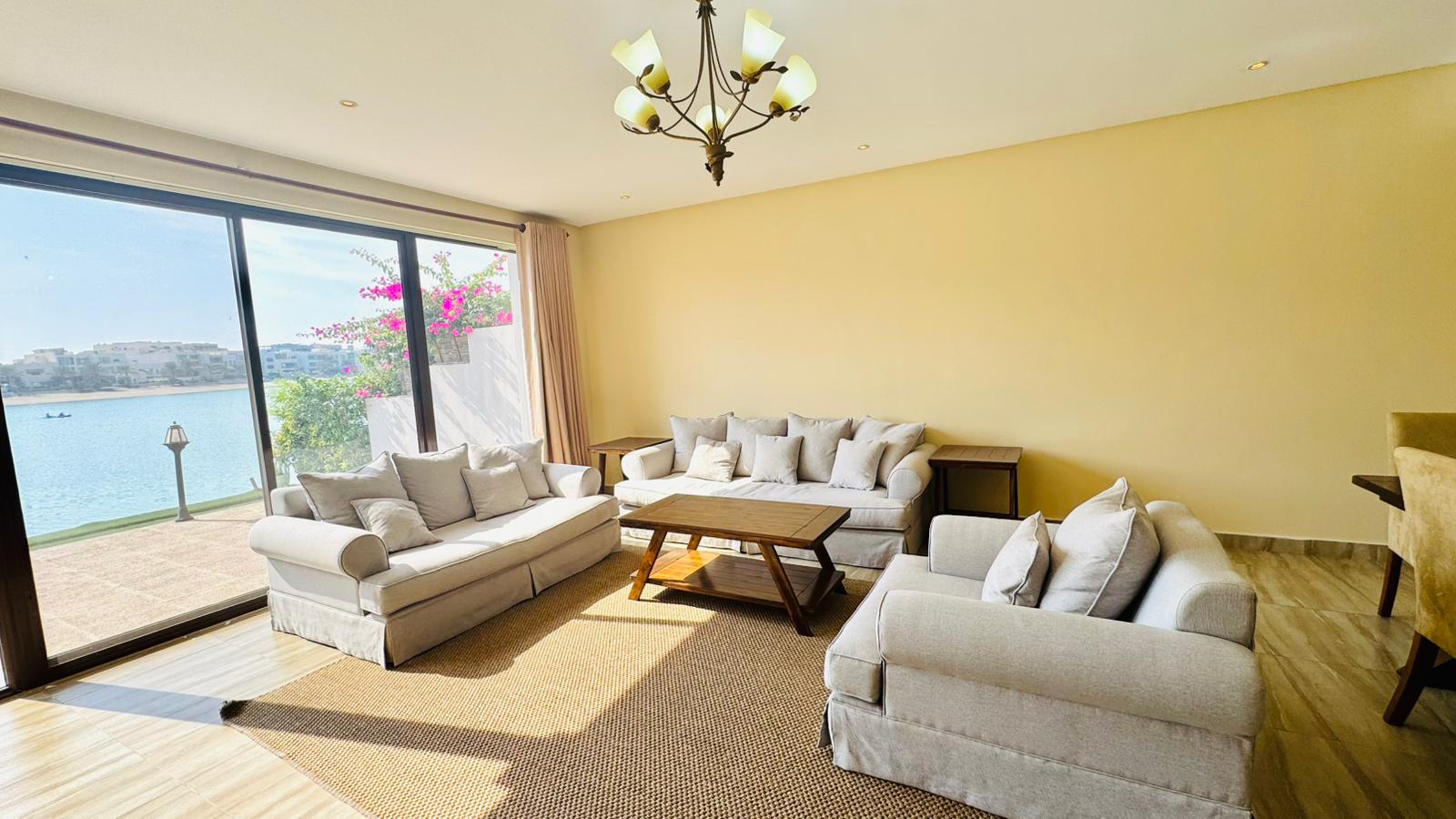 3 bedrooms Villa with Private Beach 