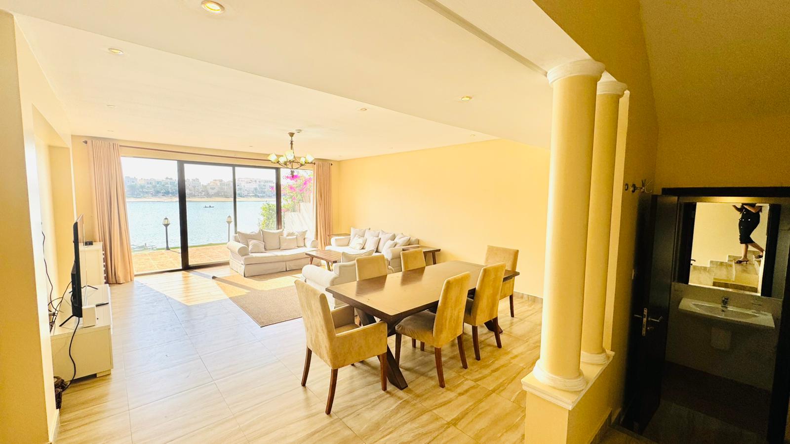 3 bedrooms Villa with Private Beach 